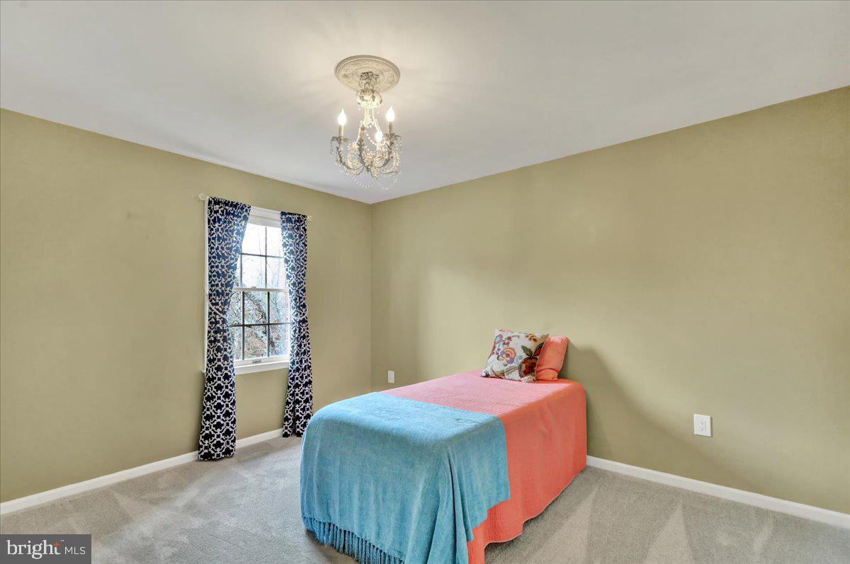 PATHFINDER VALLEY - Residential