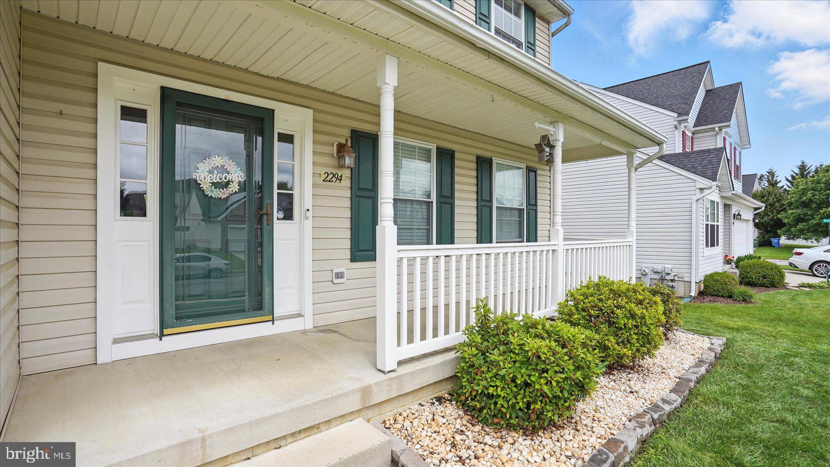 2294 HOWLAND DRIVE