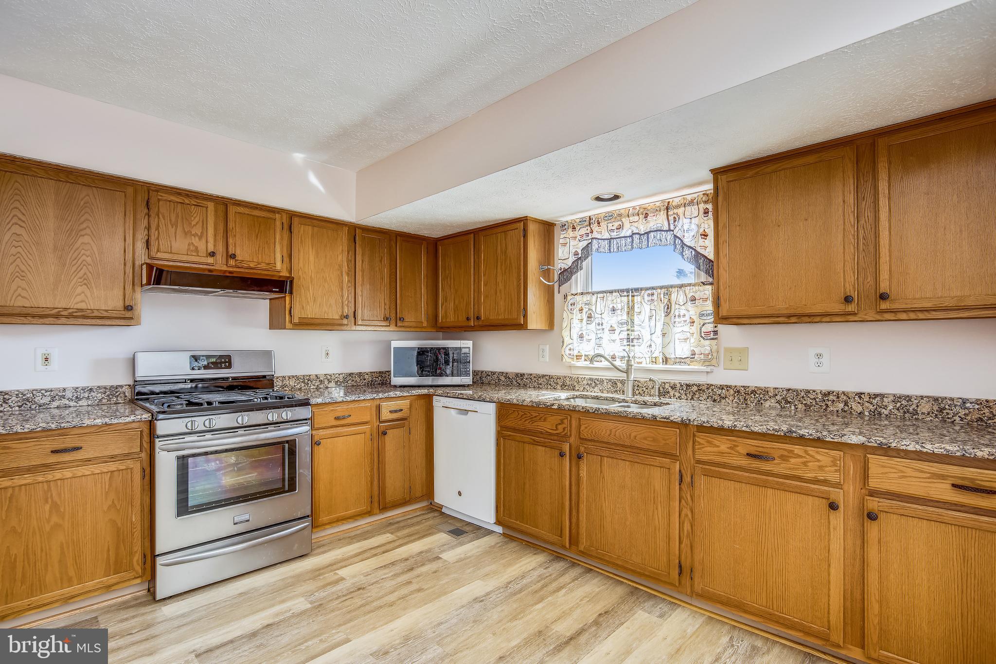 GRACE HARBOUR - Residential