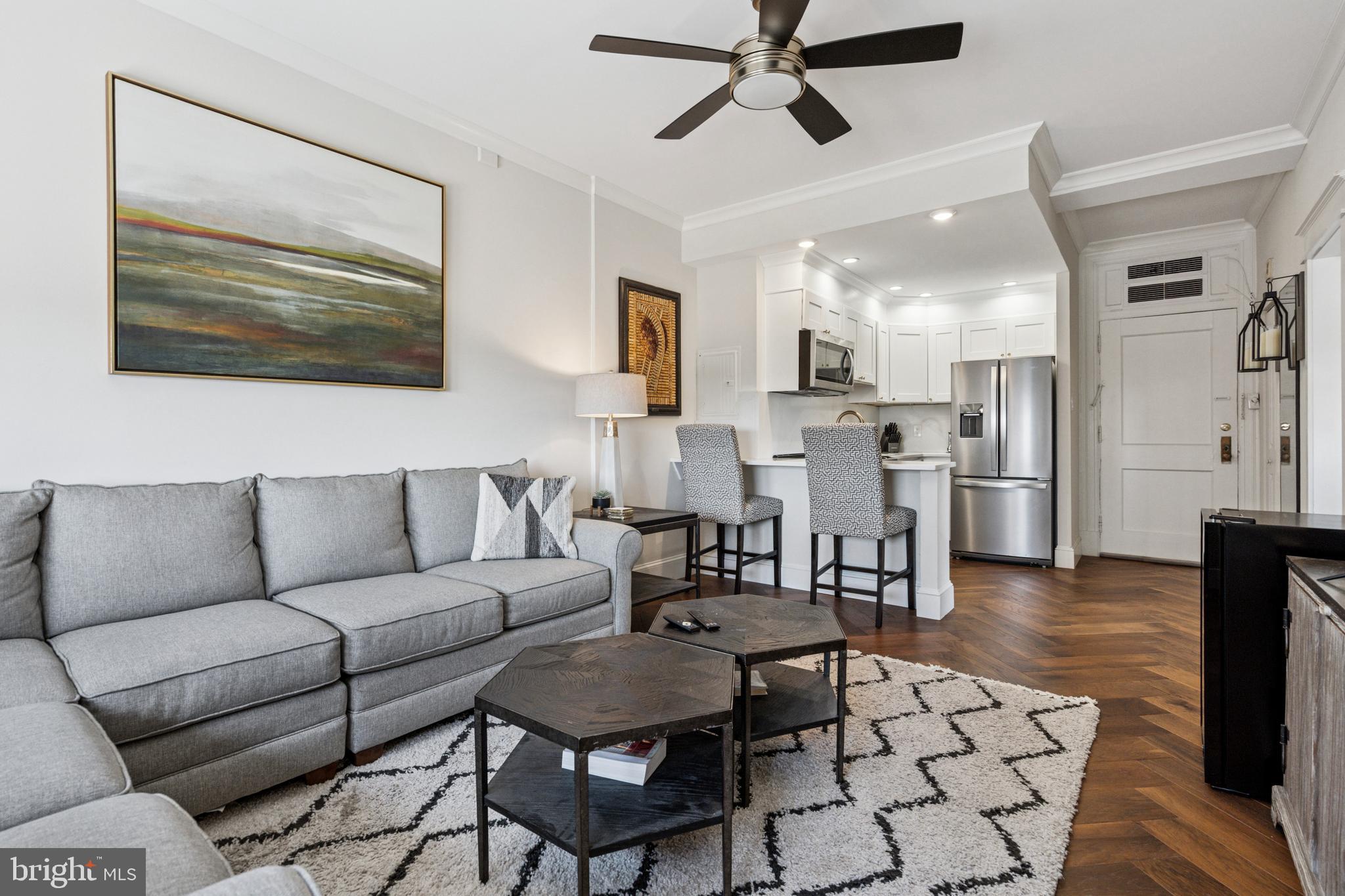 CENTER CITY - Residential Lease