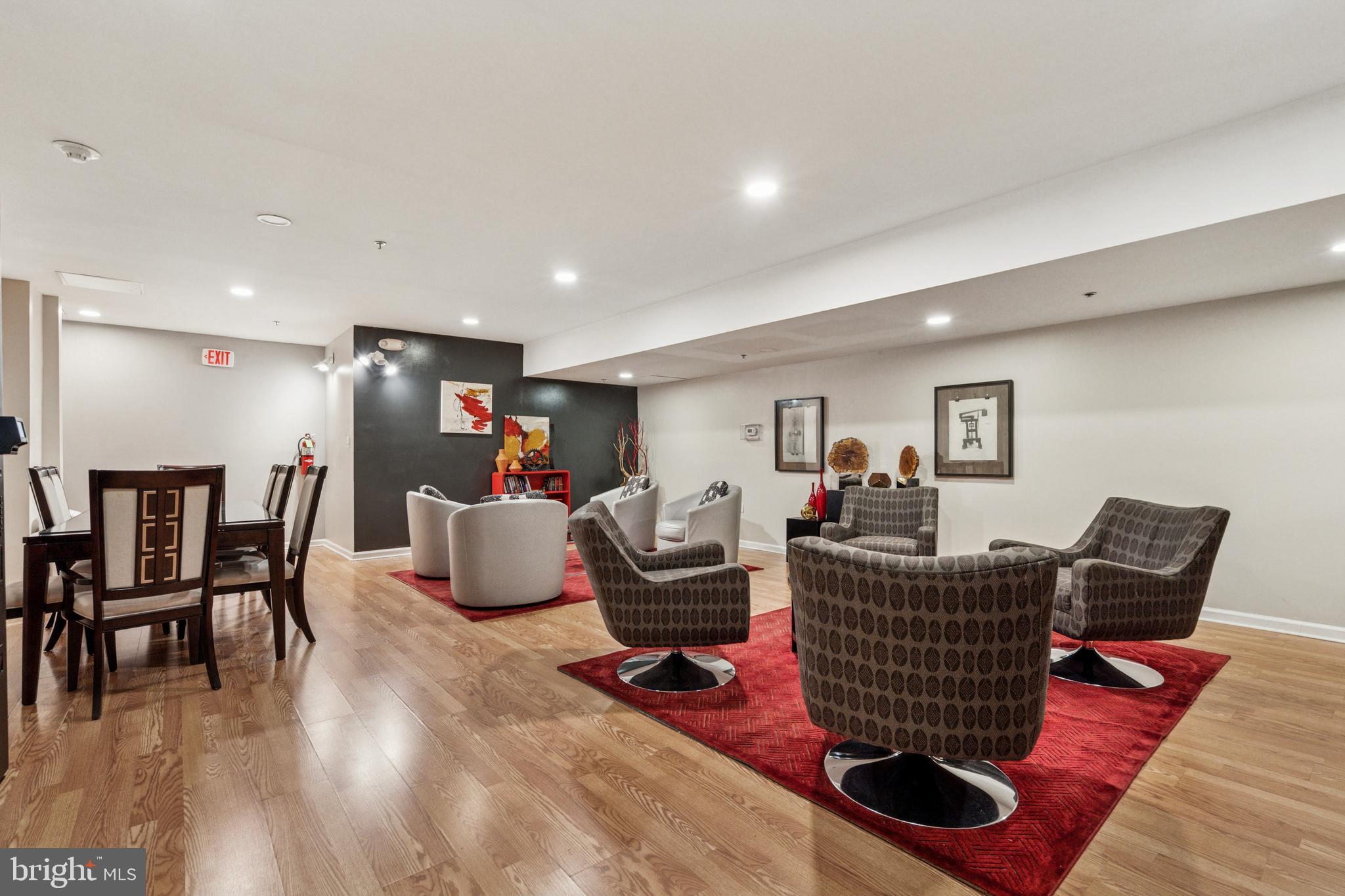 CENTER CITY - Residential Lease