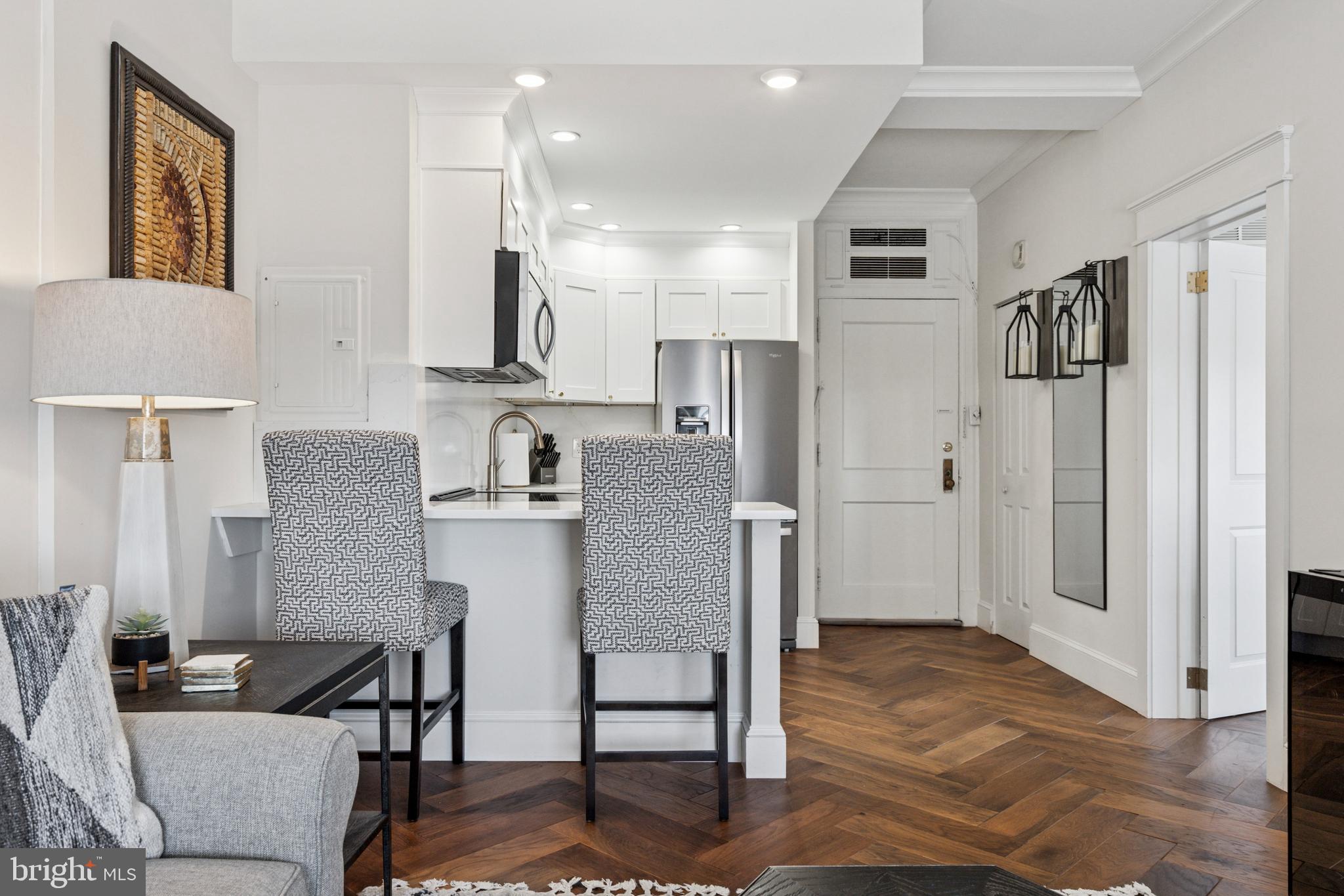 CENTER CITY - Residential Lease