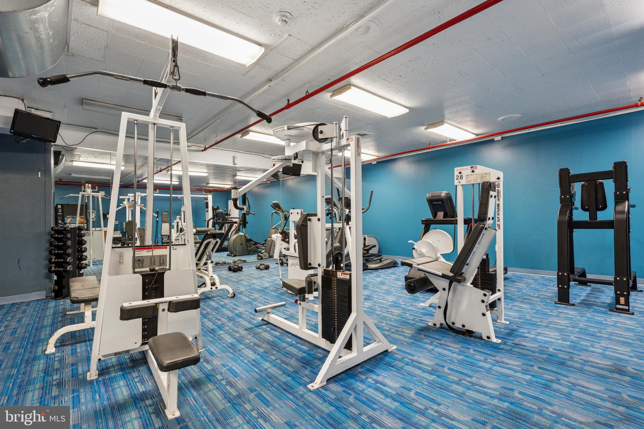 CENTER CITY - Residential Lease