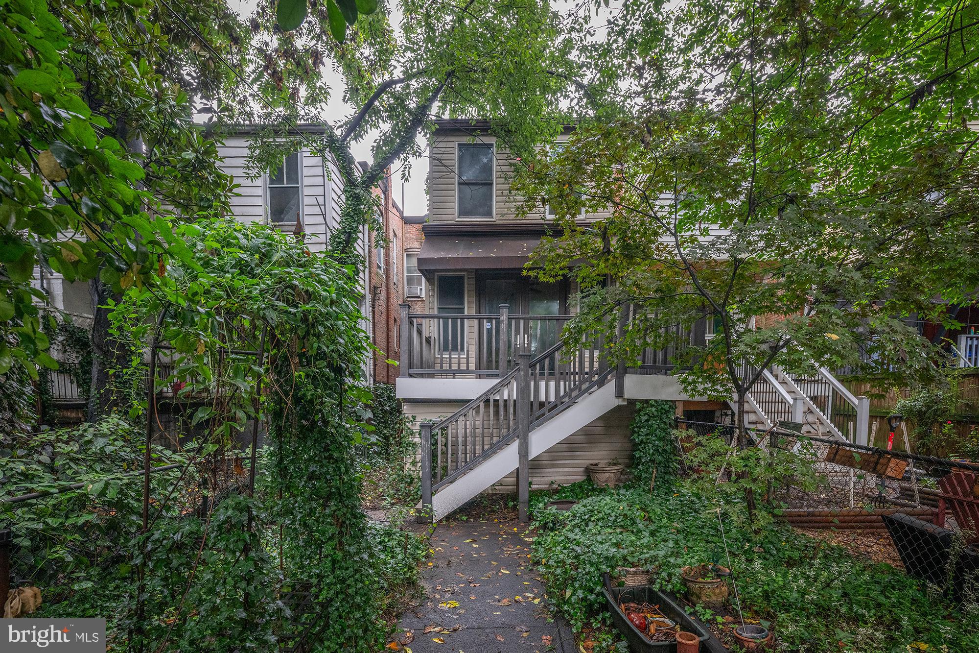 CHARLES VILLAGE - Residential