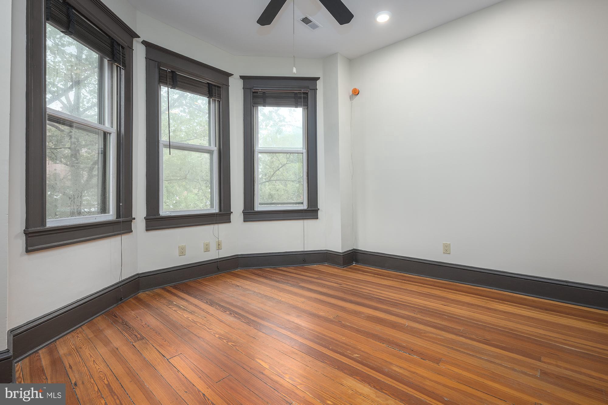 CHARLES VILLAGE - Residential