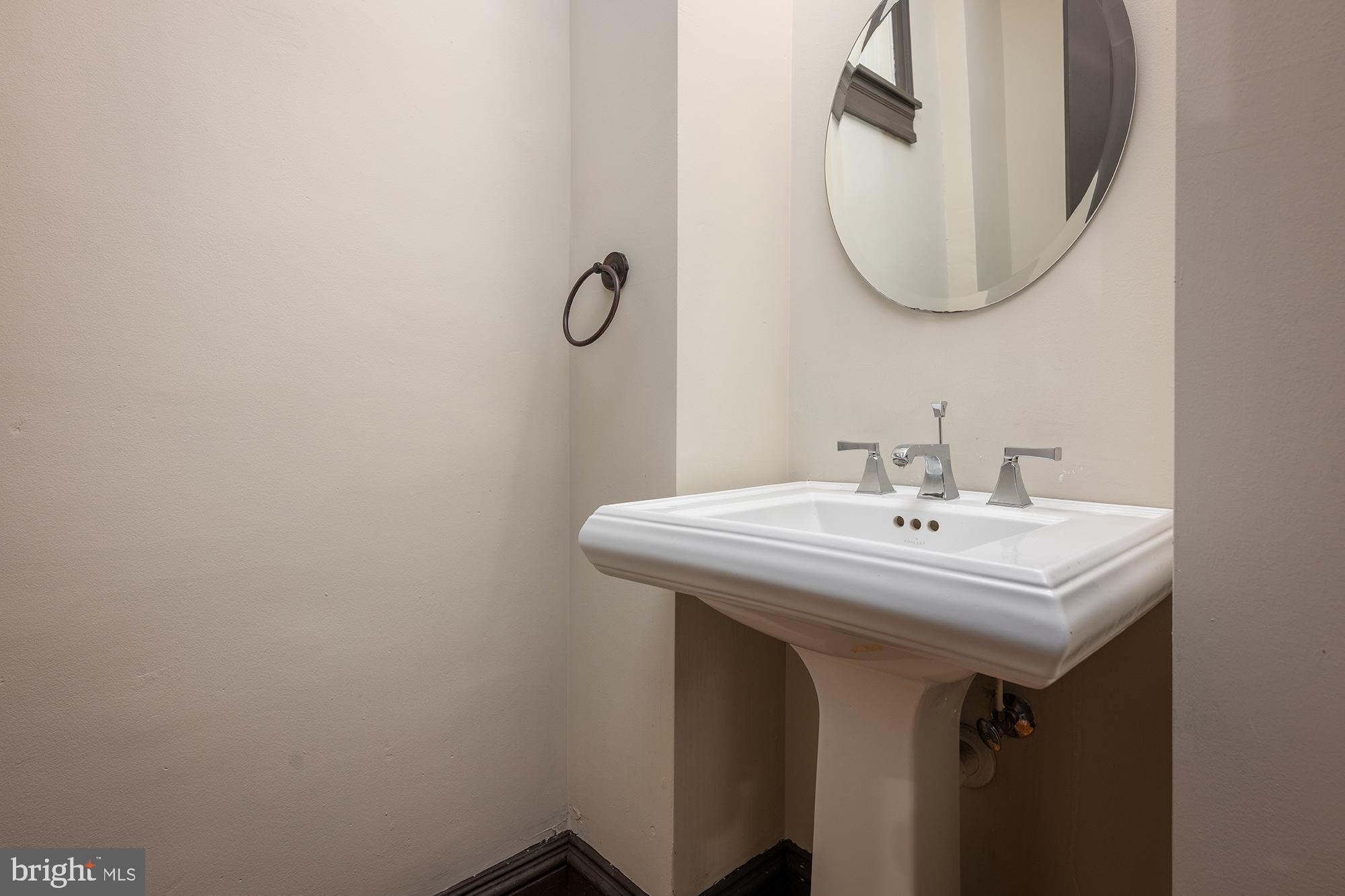 CHARLES VILLAGE - Residential