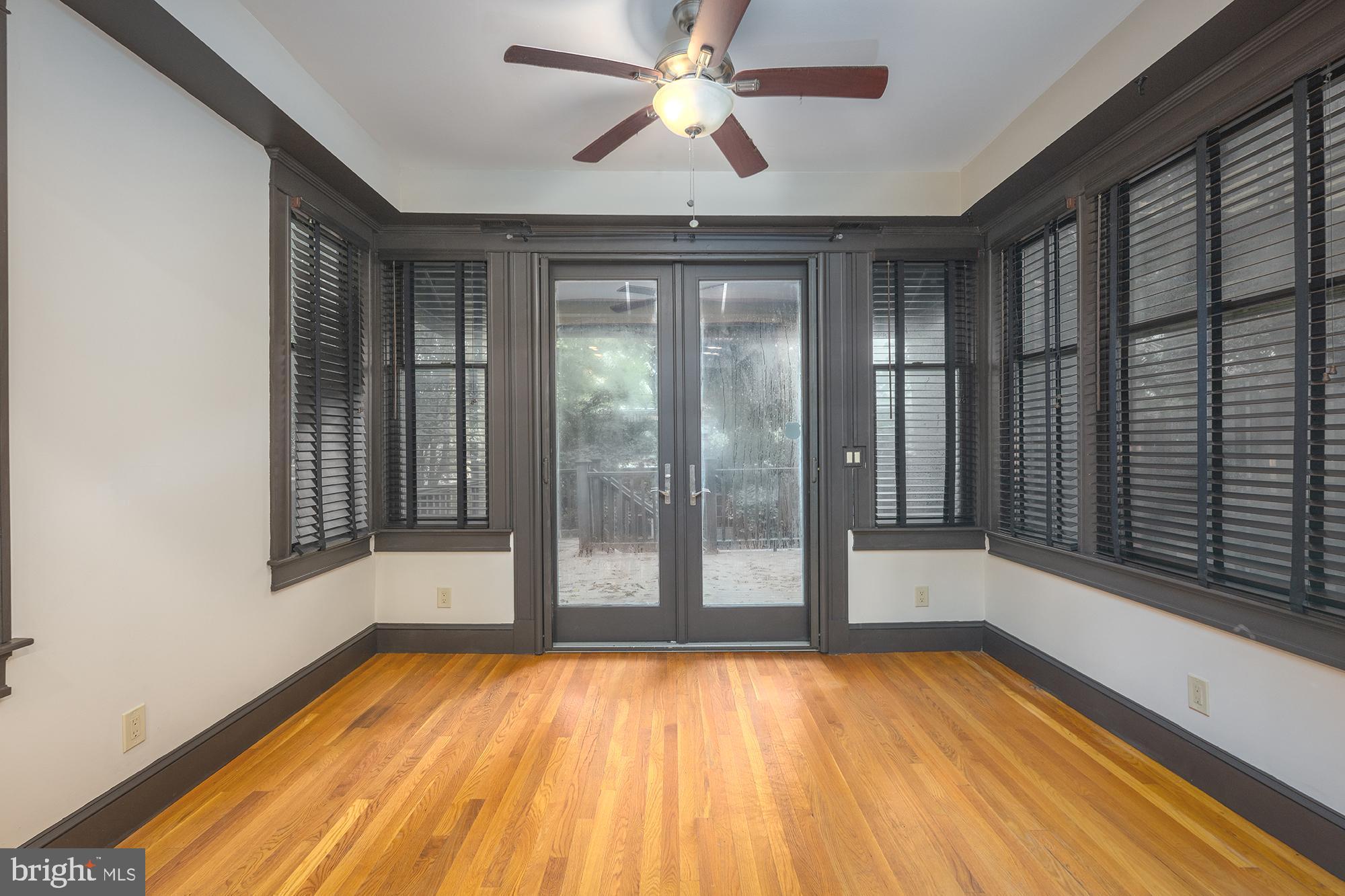 CHARLES VILLAGE - Residential