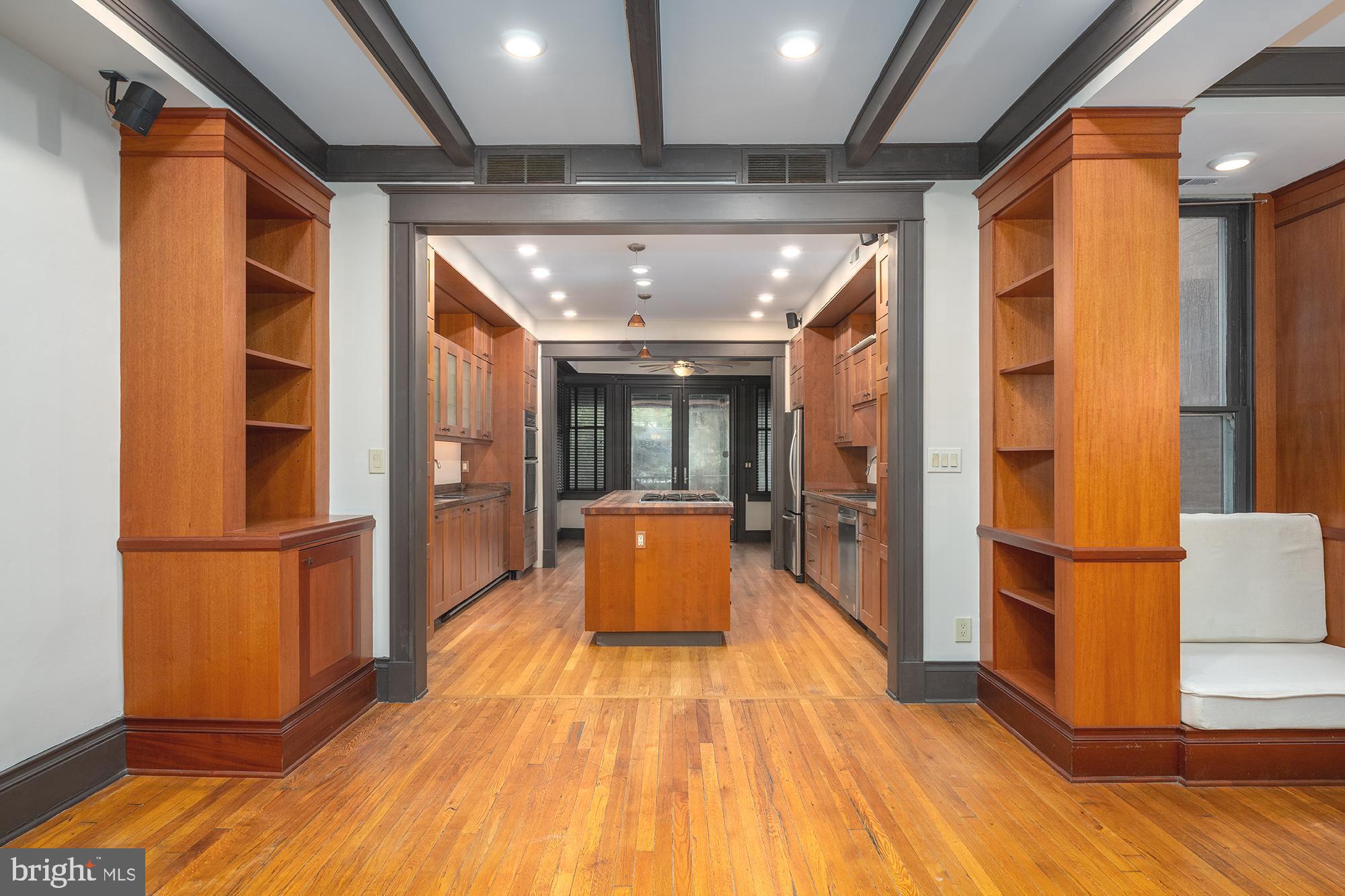 CHARLES VILLAGE - Residential