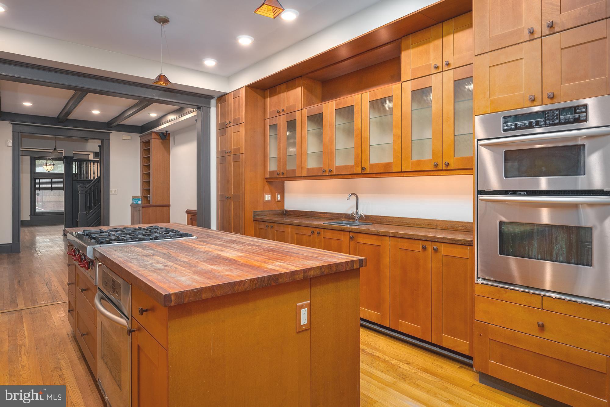 CHARLES VILLAGE - Residential