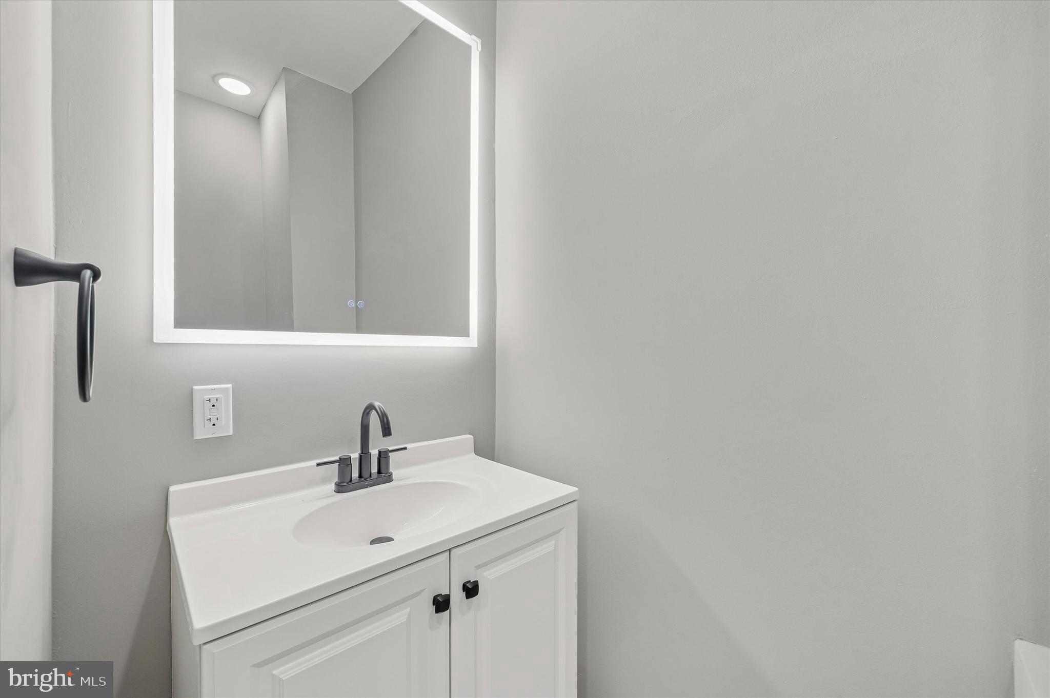 FELTONVILLE - Residential