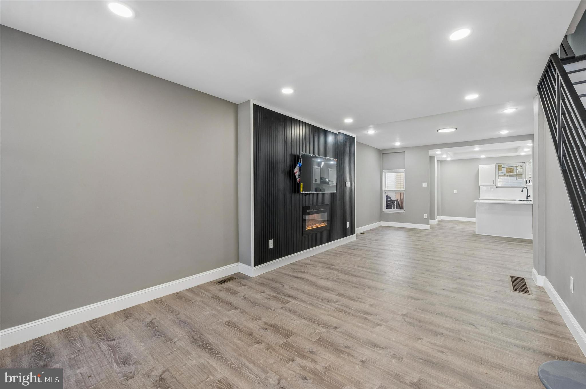 FELTONVILLE - Residential