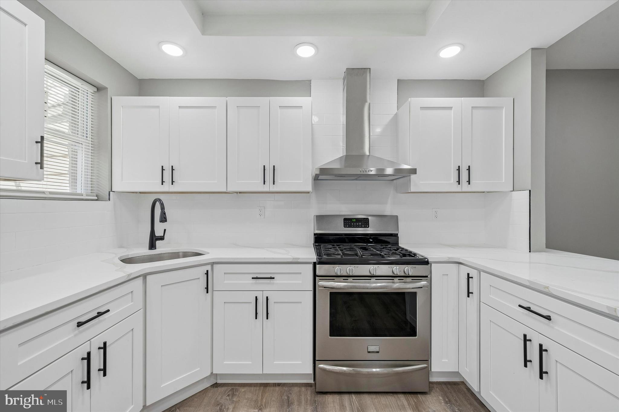 FELTONVILLE - Residential