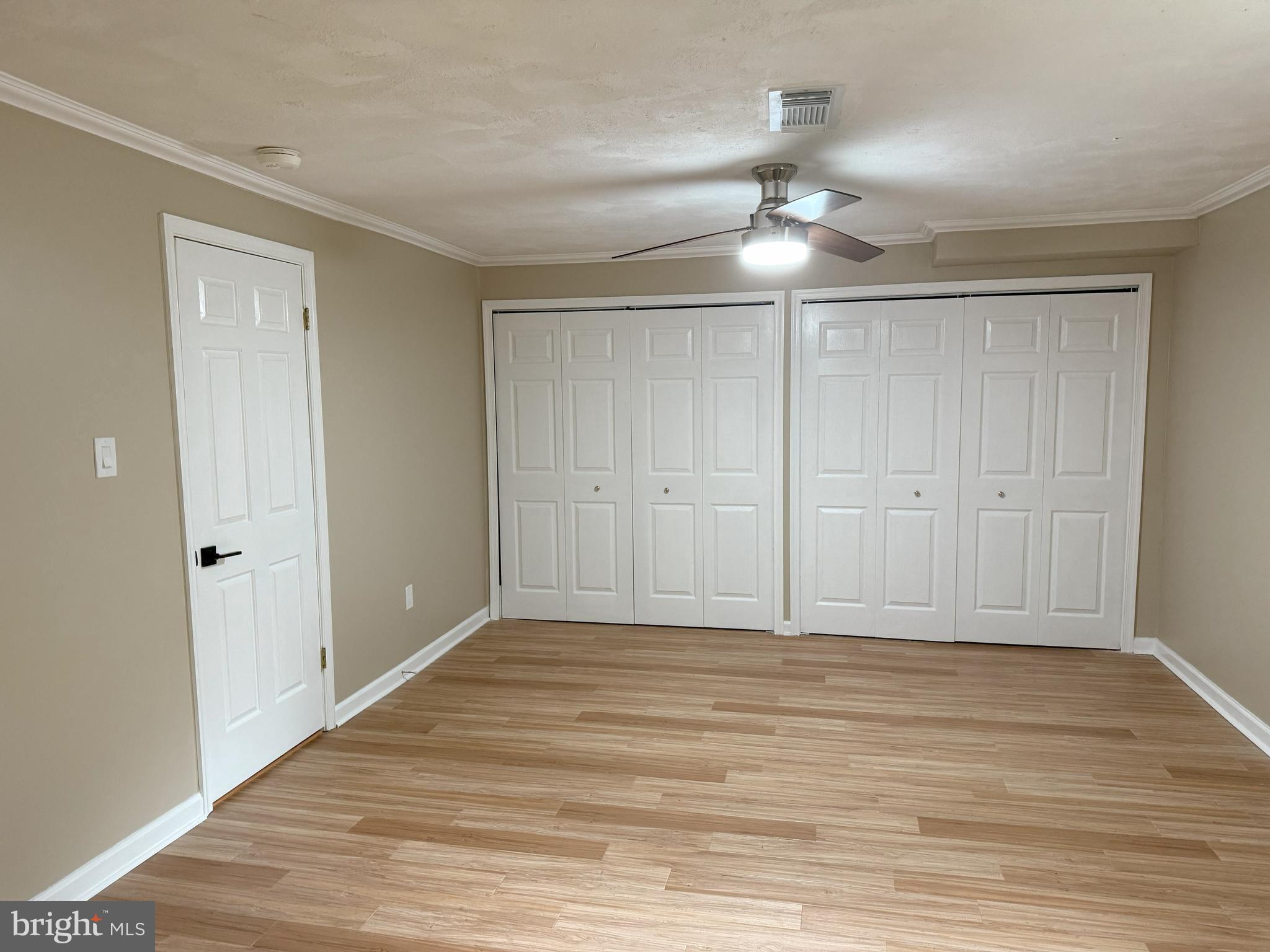 MIDDLERIDGE - Residential Lease