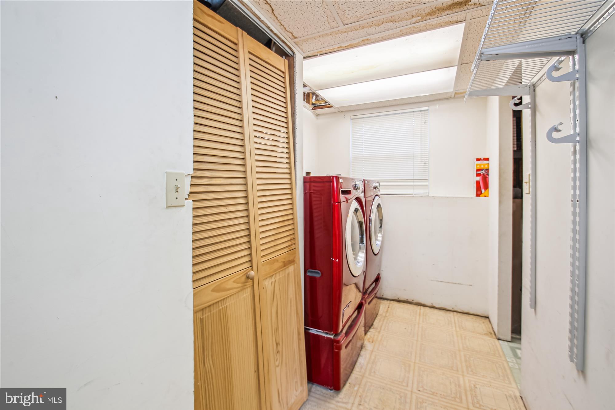 HARMANS WOODS - Residential