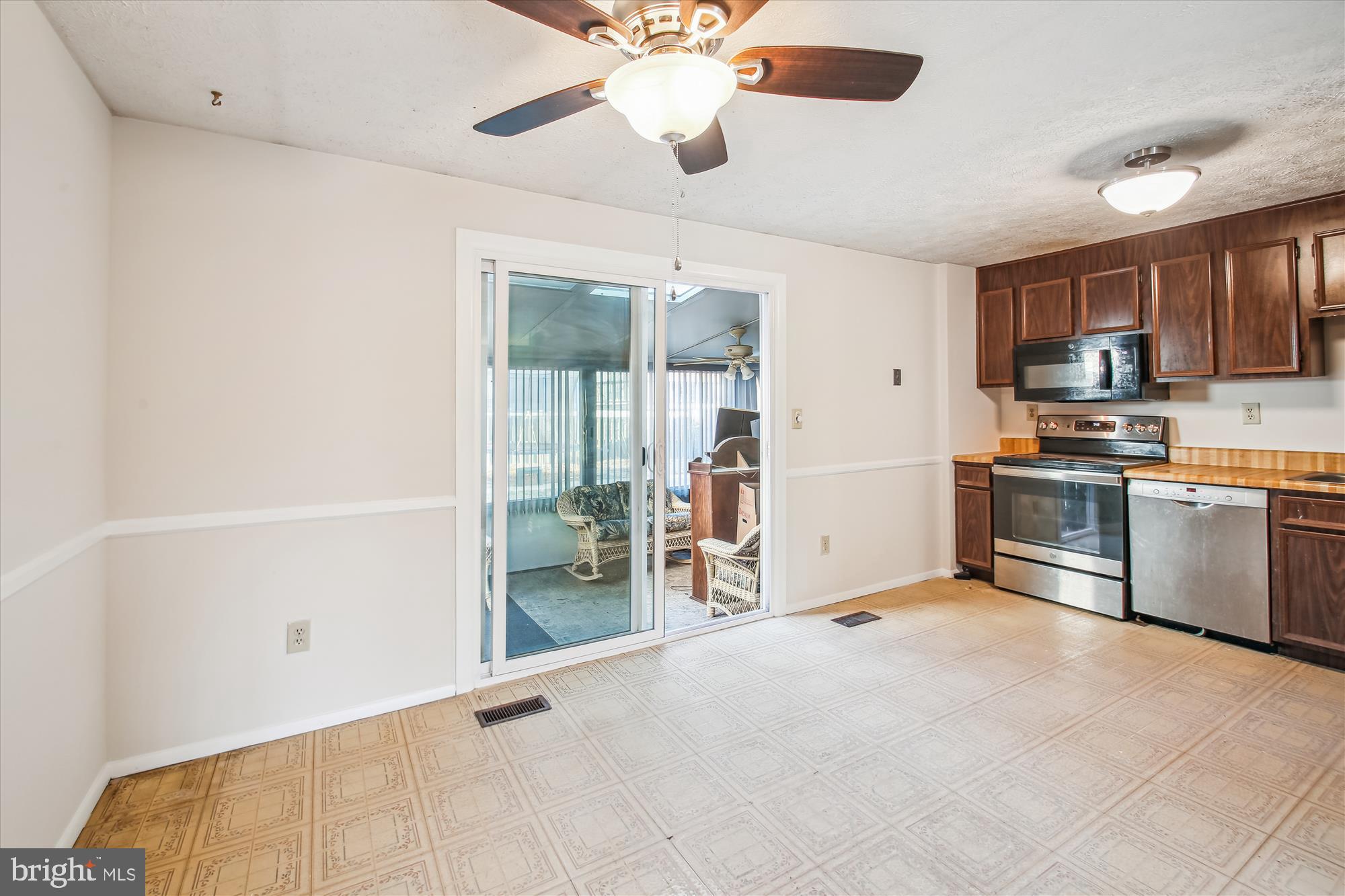 HARMANS WOODS - Residential