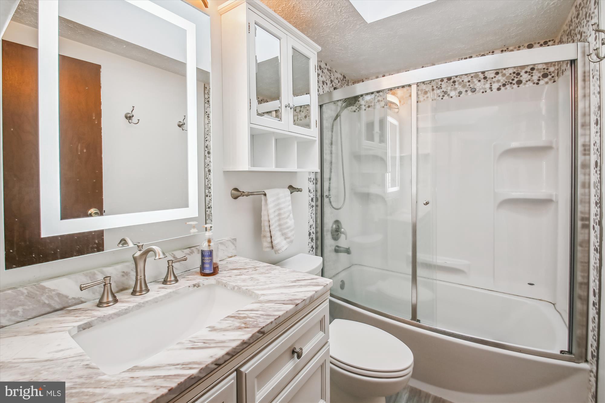 HARMANS WOODS - Residential