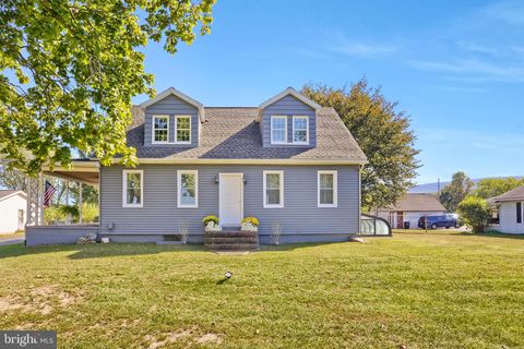 3209 PETERS MOUNTAIN ROAD HALIFAX PA 17032