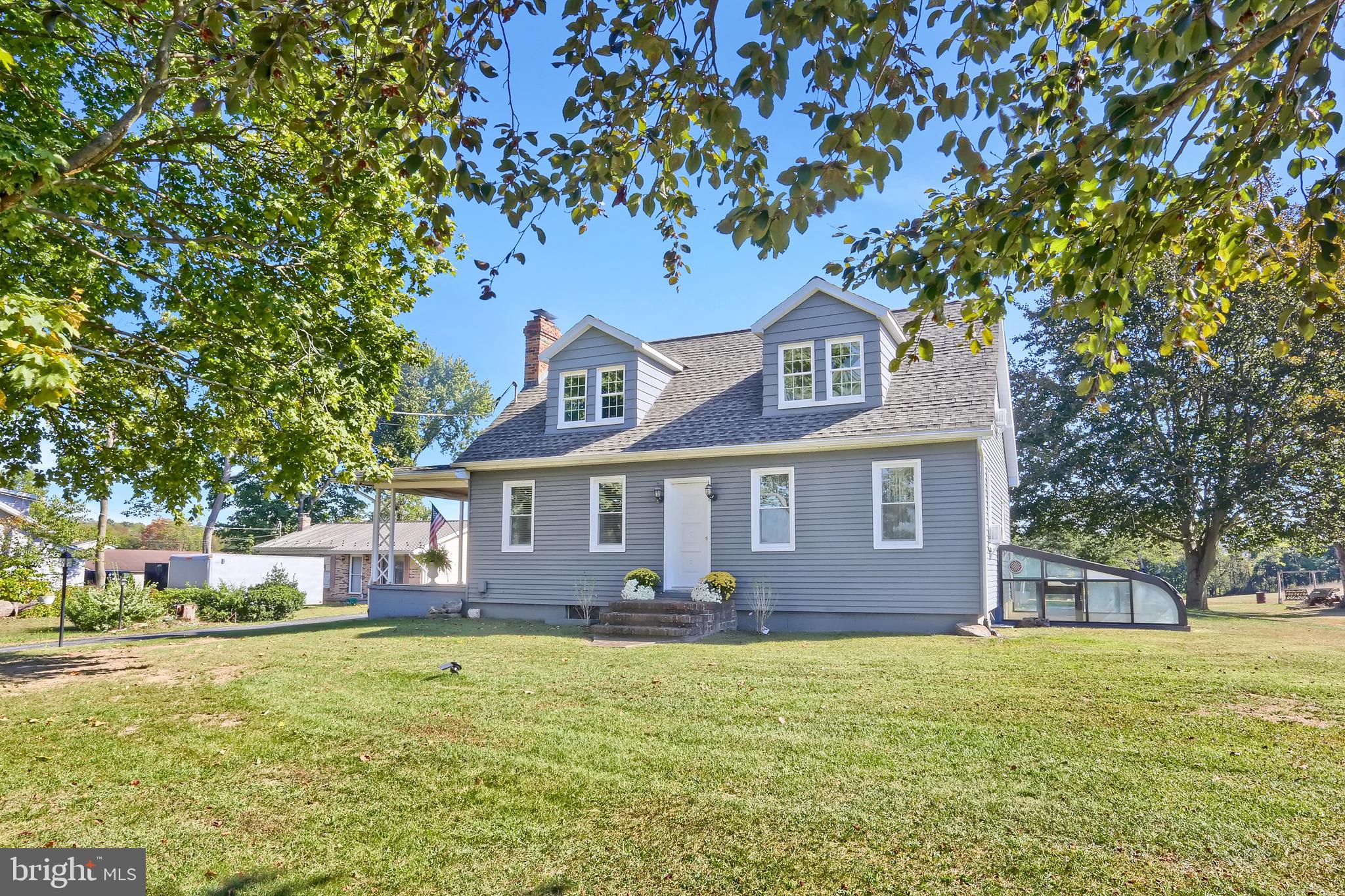 3209 PETERS MOUNTAIN ROAD