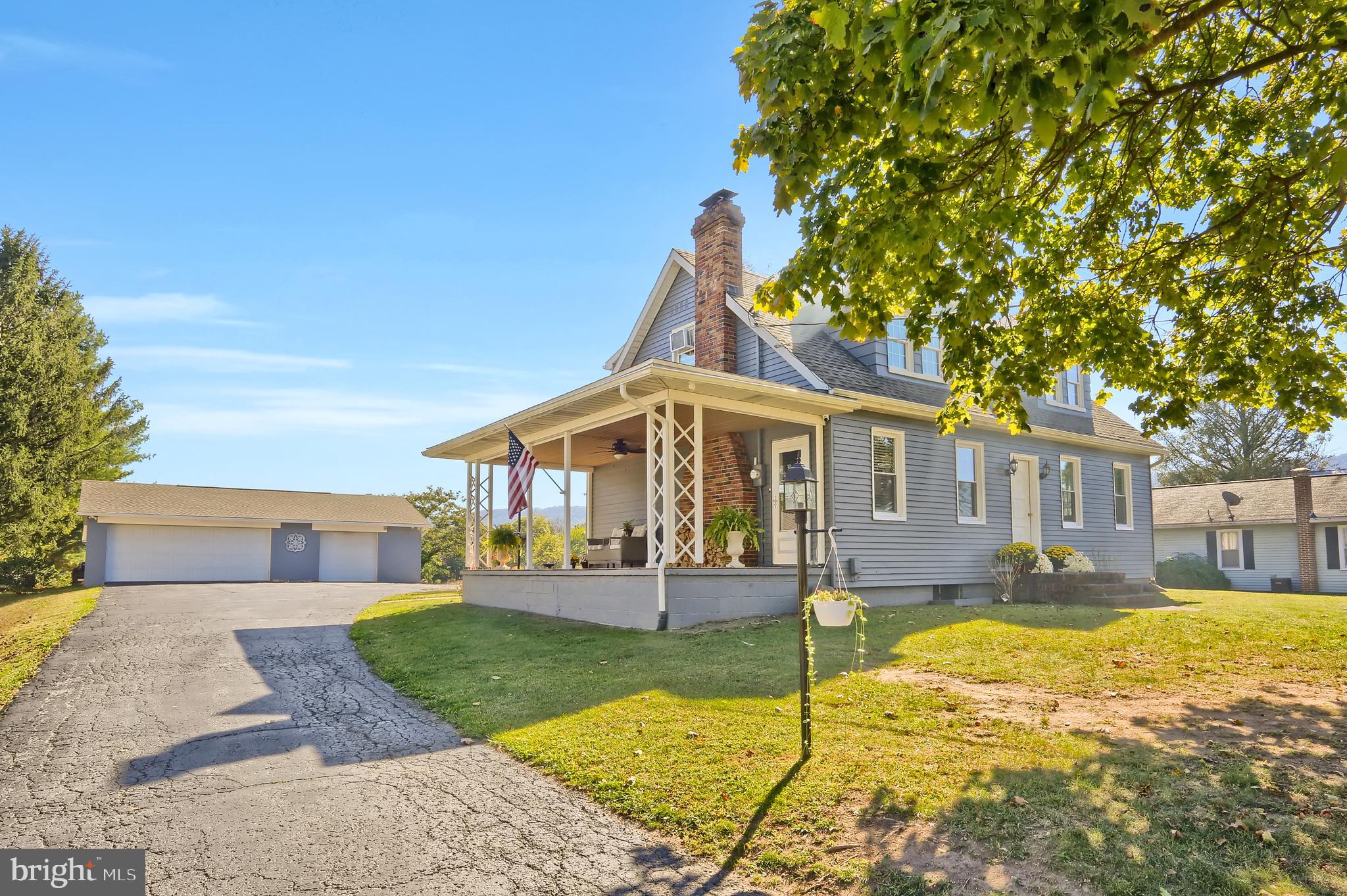 3209 PETERS MOUNTAIN ROAD