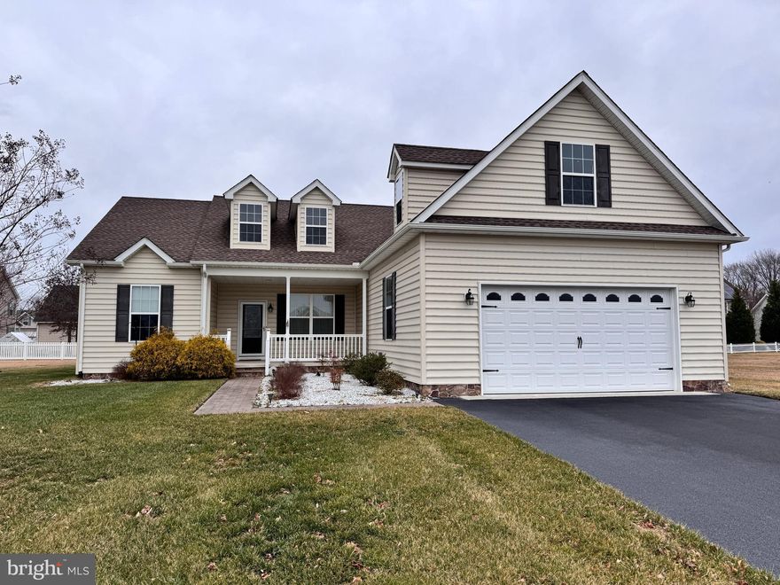 Barely lived in, like new home in the highly popular neighborhood of Satterfield.  This home was purchased from its original owner but not occupied by its second owner.  It features a large great room, dining, kitchen all open to one another for fabulous entertaining.  The master is large, shows off custom paint and boasts a private bath and walk in closet.  A split floor plan offers two additional bedrooms and guest bath.  A bonus room sits above the garage for use as crafts, storage, etc.  Outside enjoyment is satisfied on the large composite deck.  A shed is also included to house all those yard work tools so there is plenty of room in the oversized garage for cars, as it was intended.  Call today!