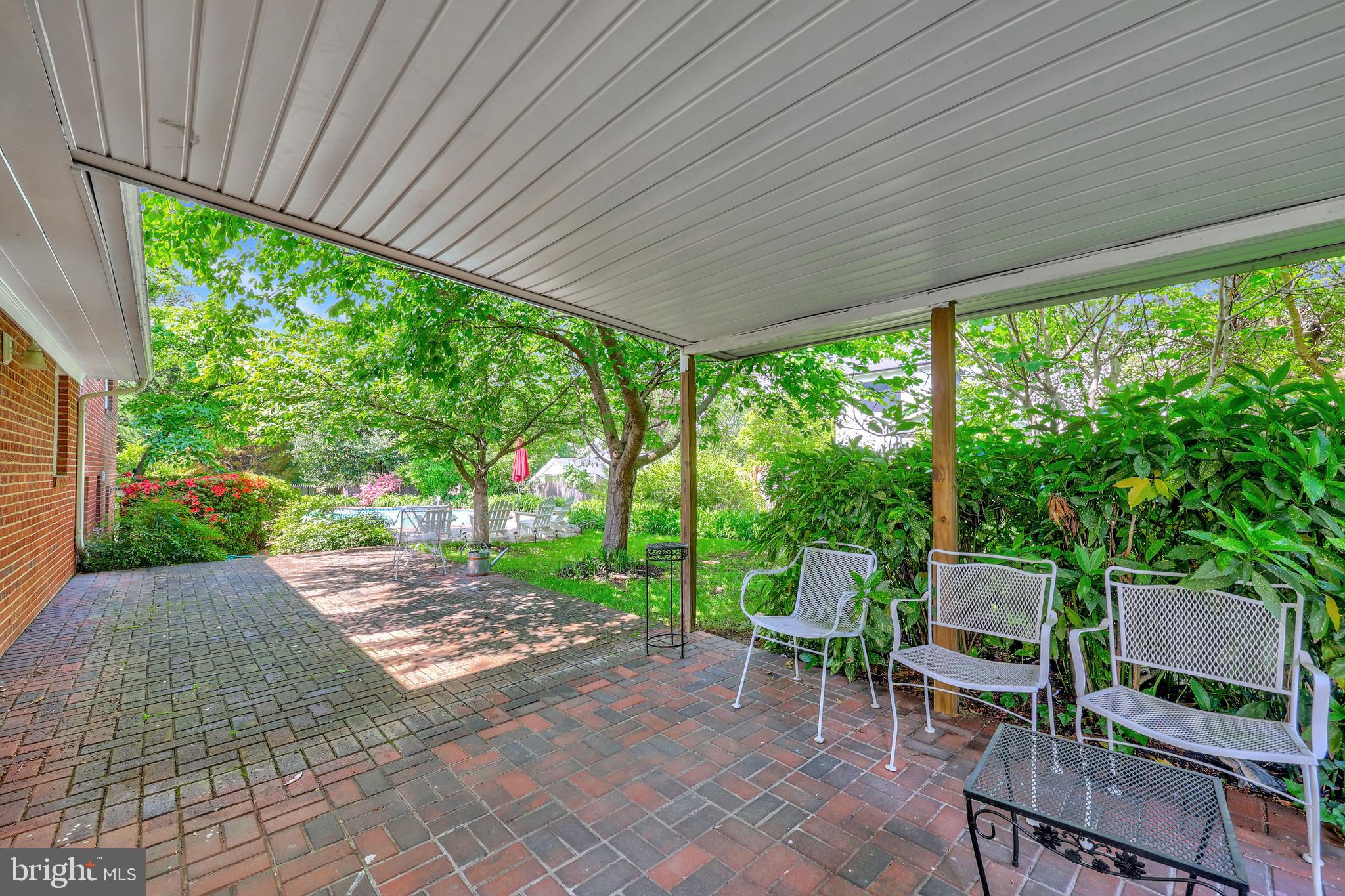 BROYHILLS MCLEAN ESTATES - Residential