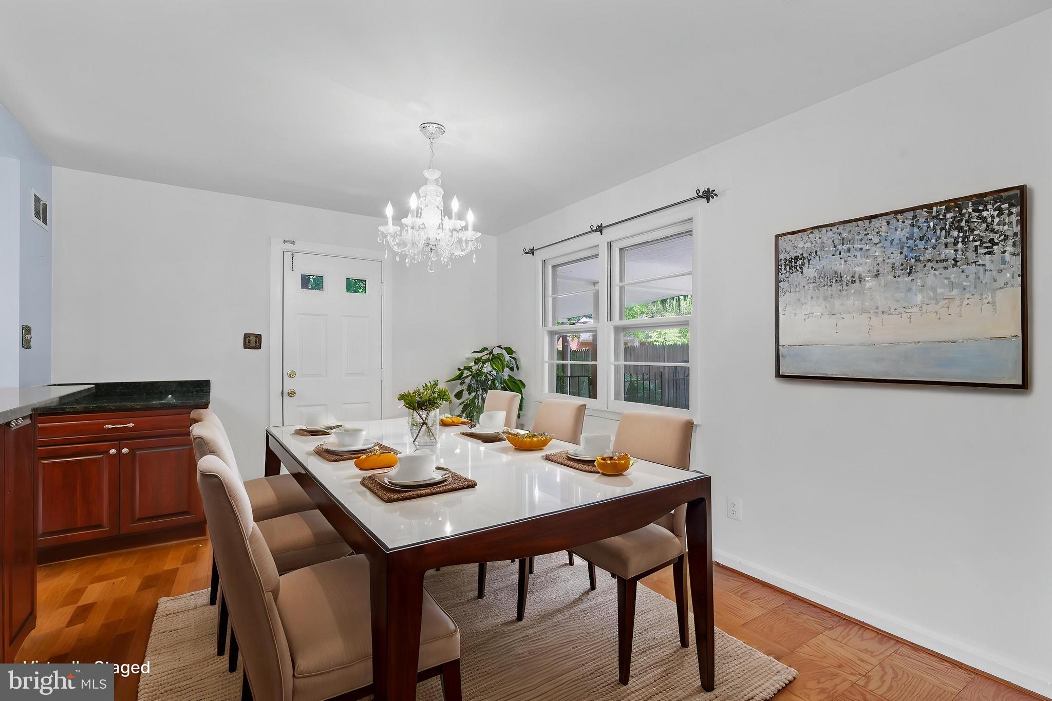 BROYHILLS MCLEAN ESTATES - Residential