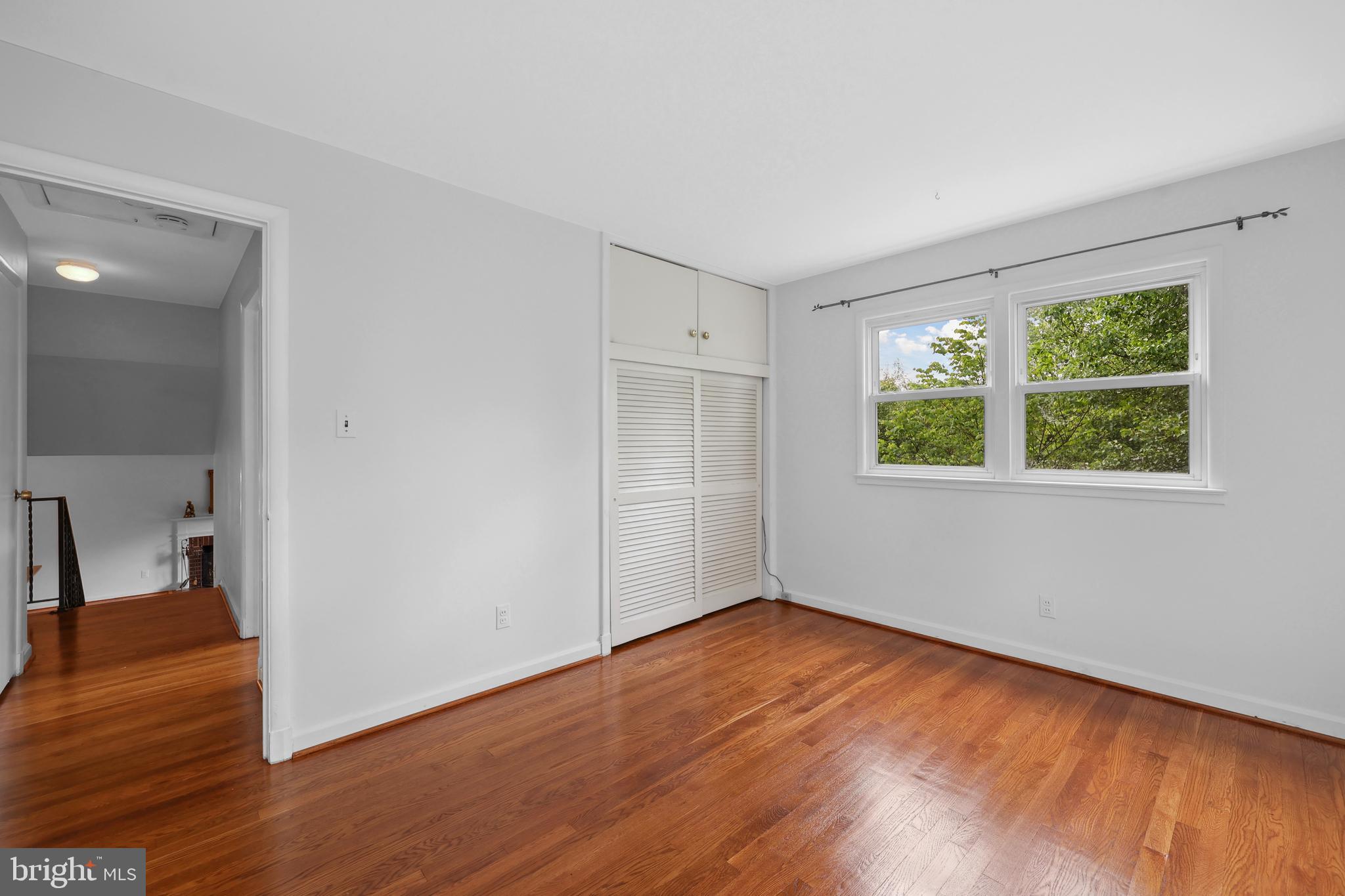 BROYHILLS MCLEAN ESTATES - Residential