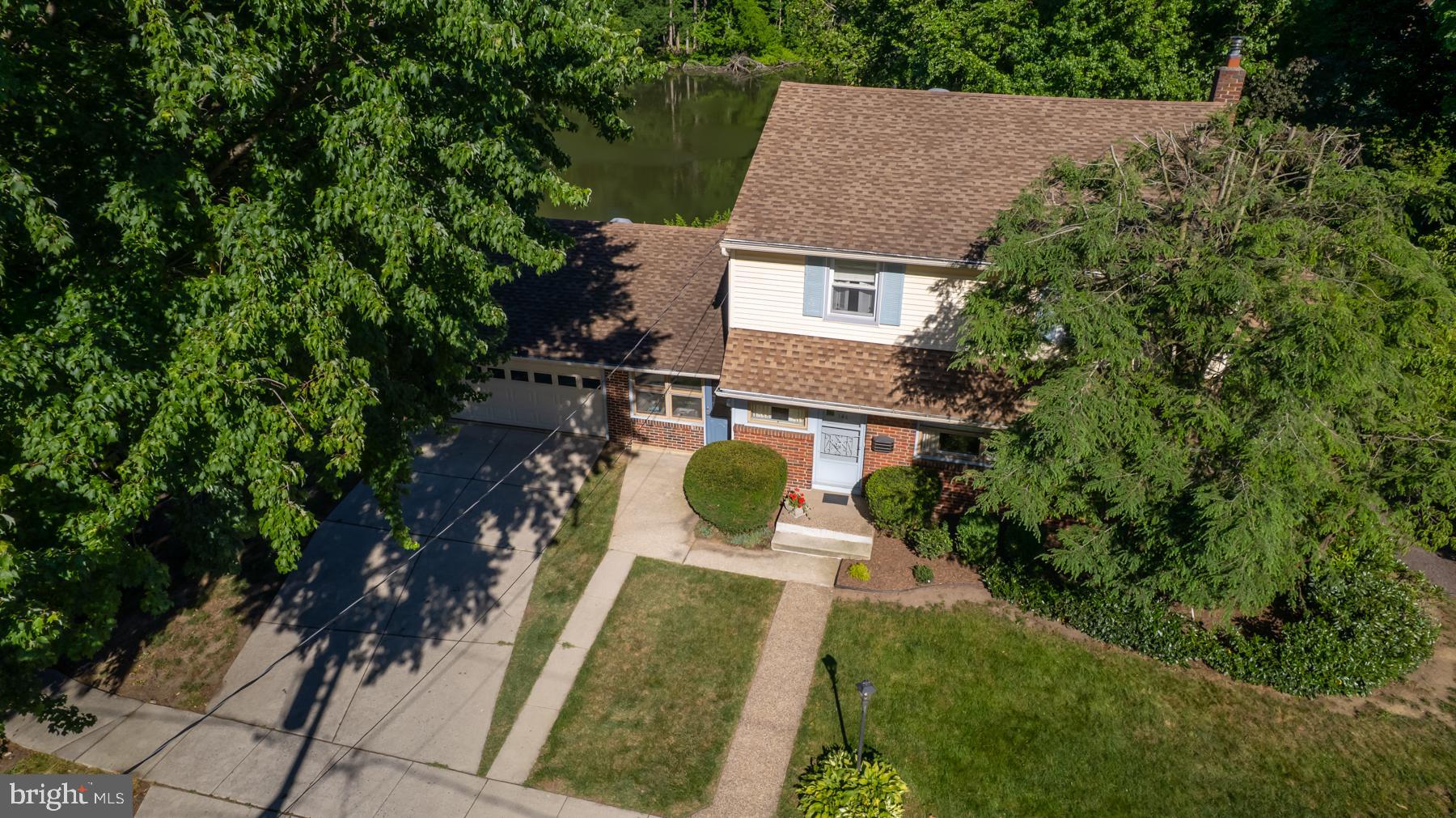 146 N MAPLE STREET
