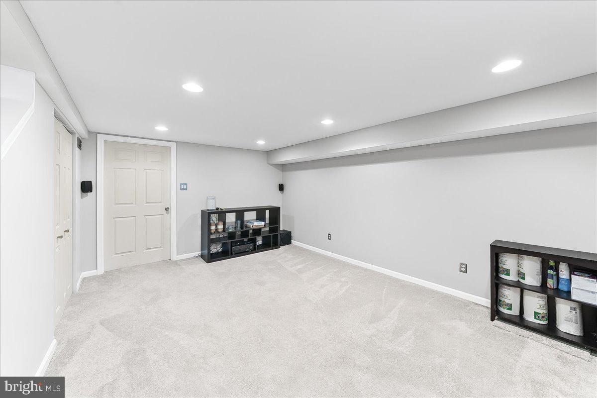 DELMAR VILLAGE - Residential