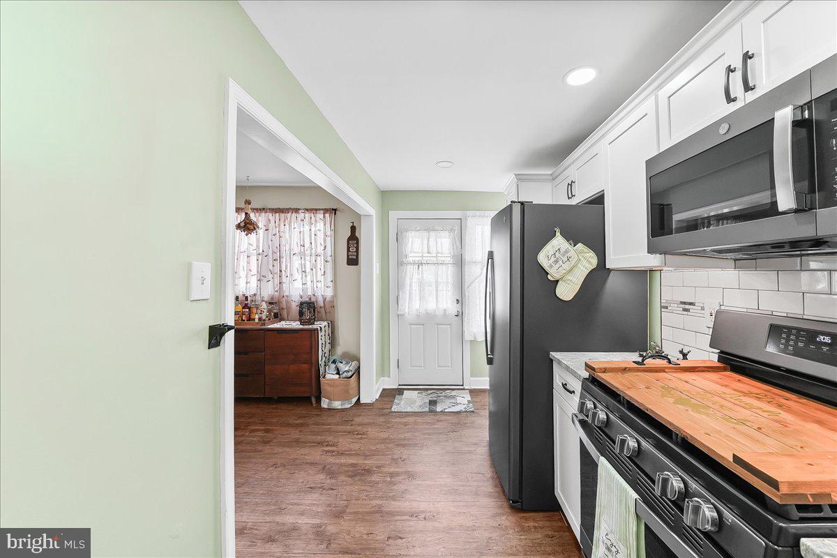 DELMAR VILLAGE - Residential