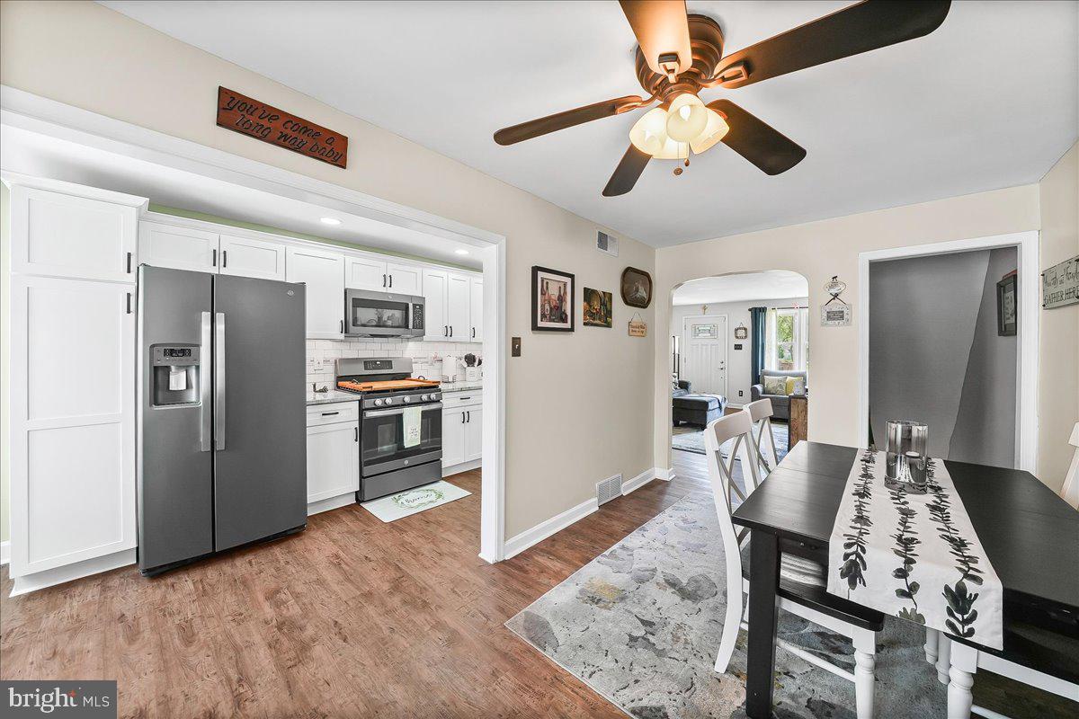 DELMAR VILLAGE - Residential