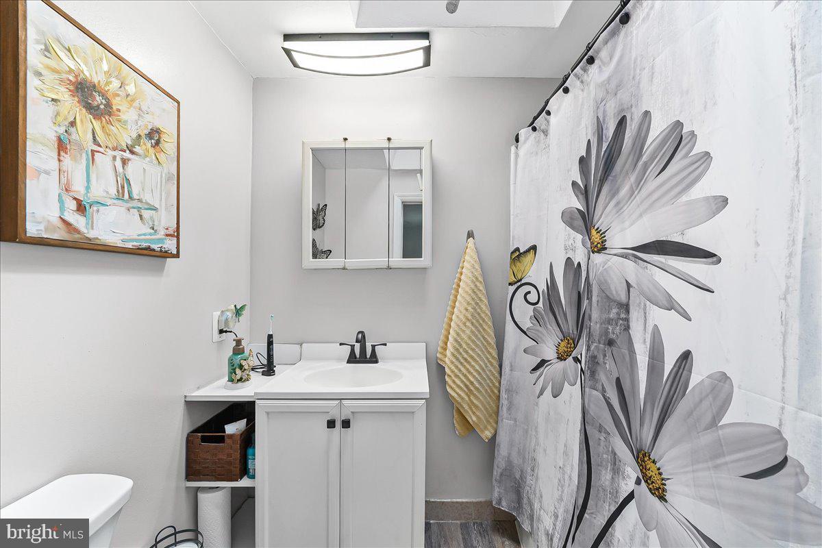 DELMAR VILLAGE - Residential