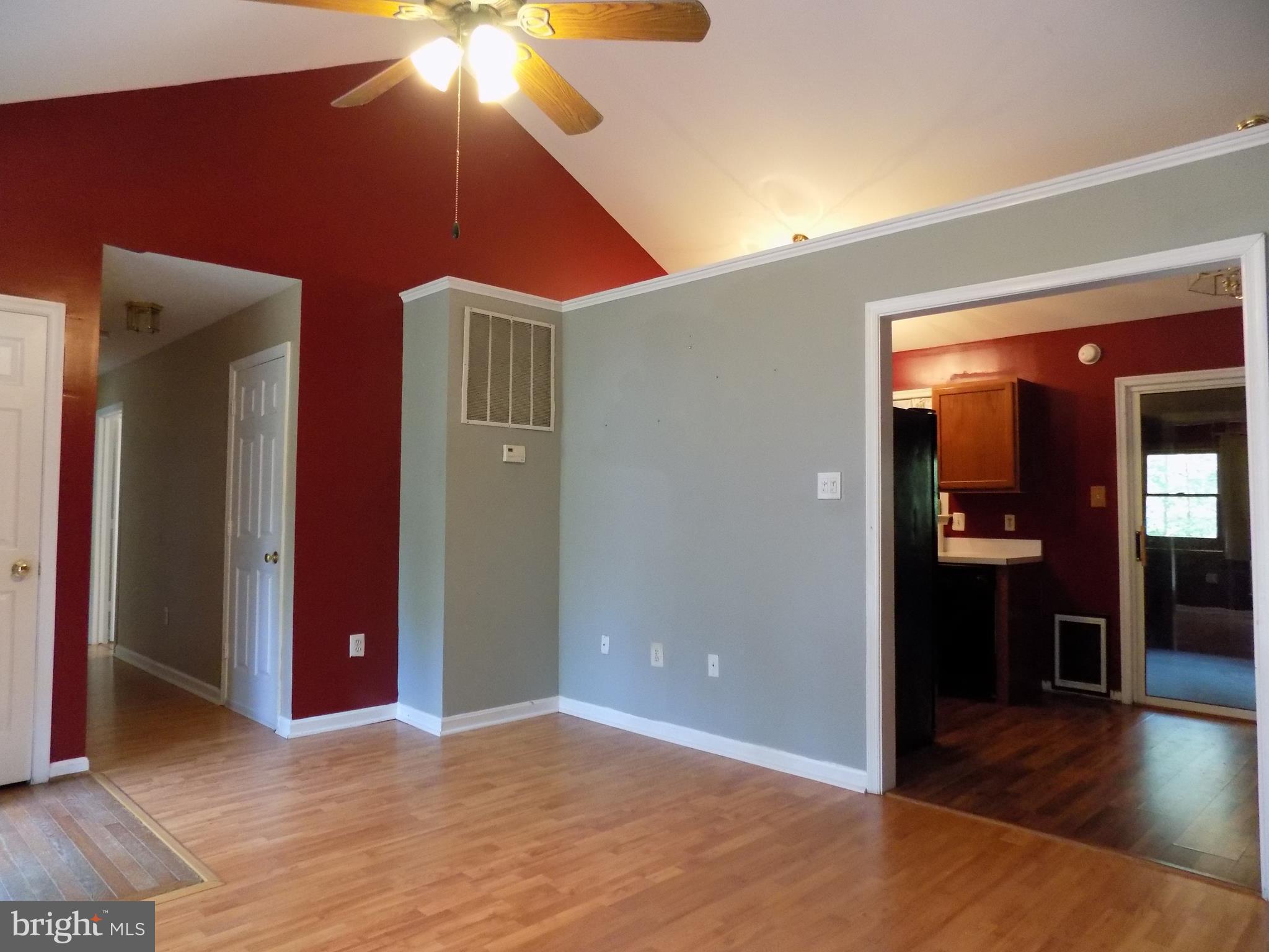 HICKORY RIDGE - Residential Lease