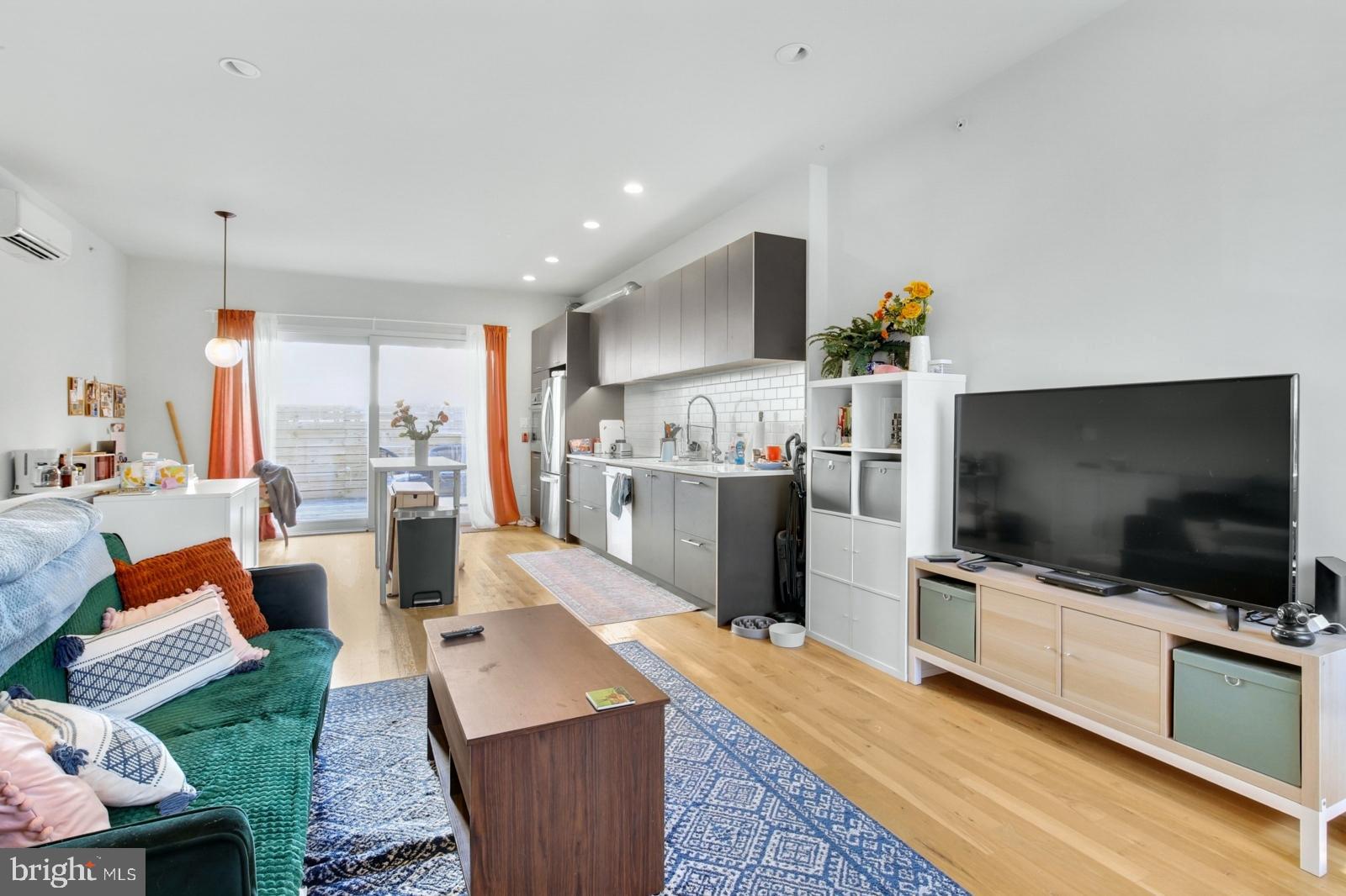 FISHTOWN - Residential Lease