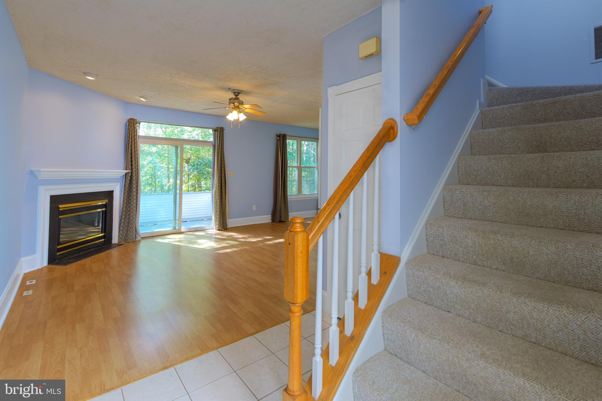 15 CRESTED IRIS COURT