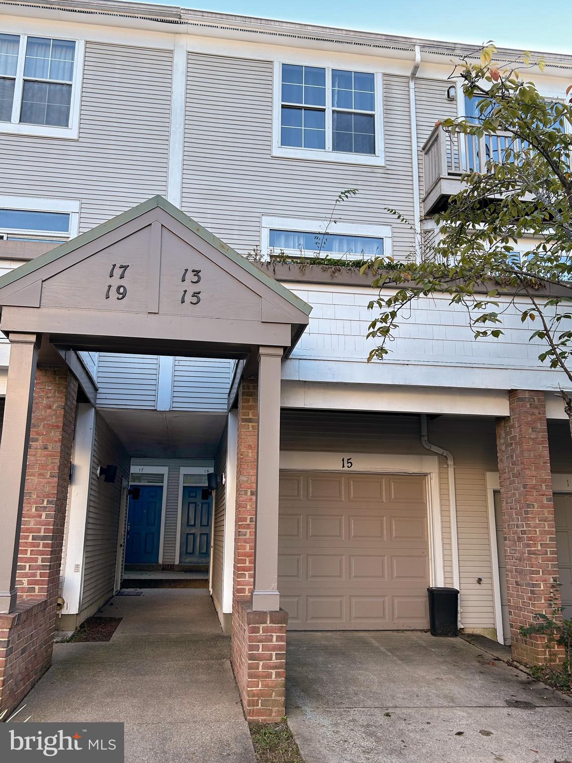 FOREST BROOKE - Residential