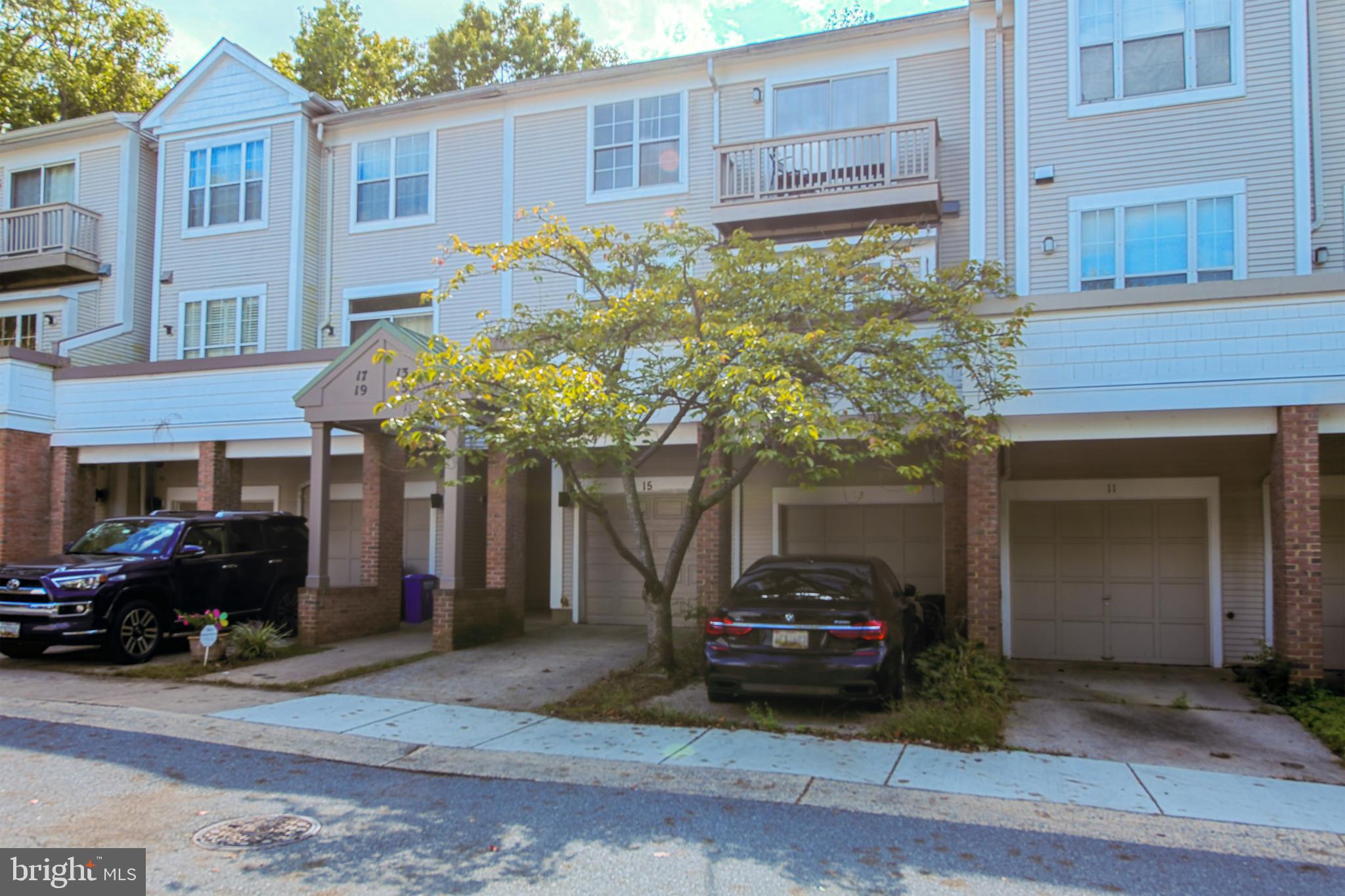 FOREST BROOKE - Residential