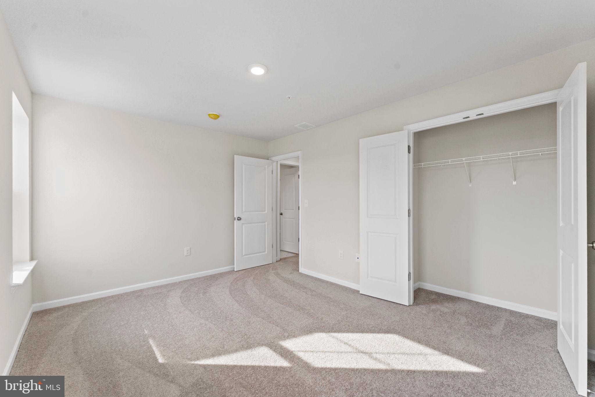 ISAAC COURT - Residential