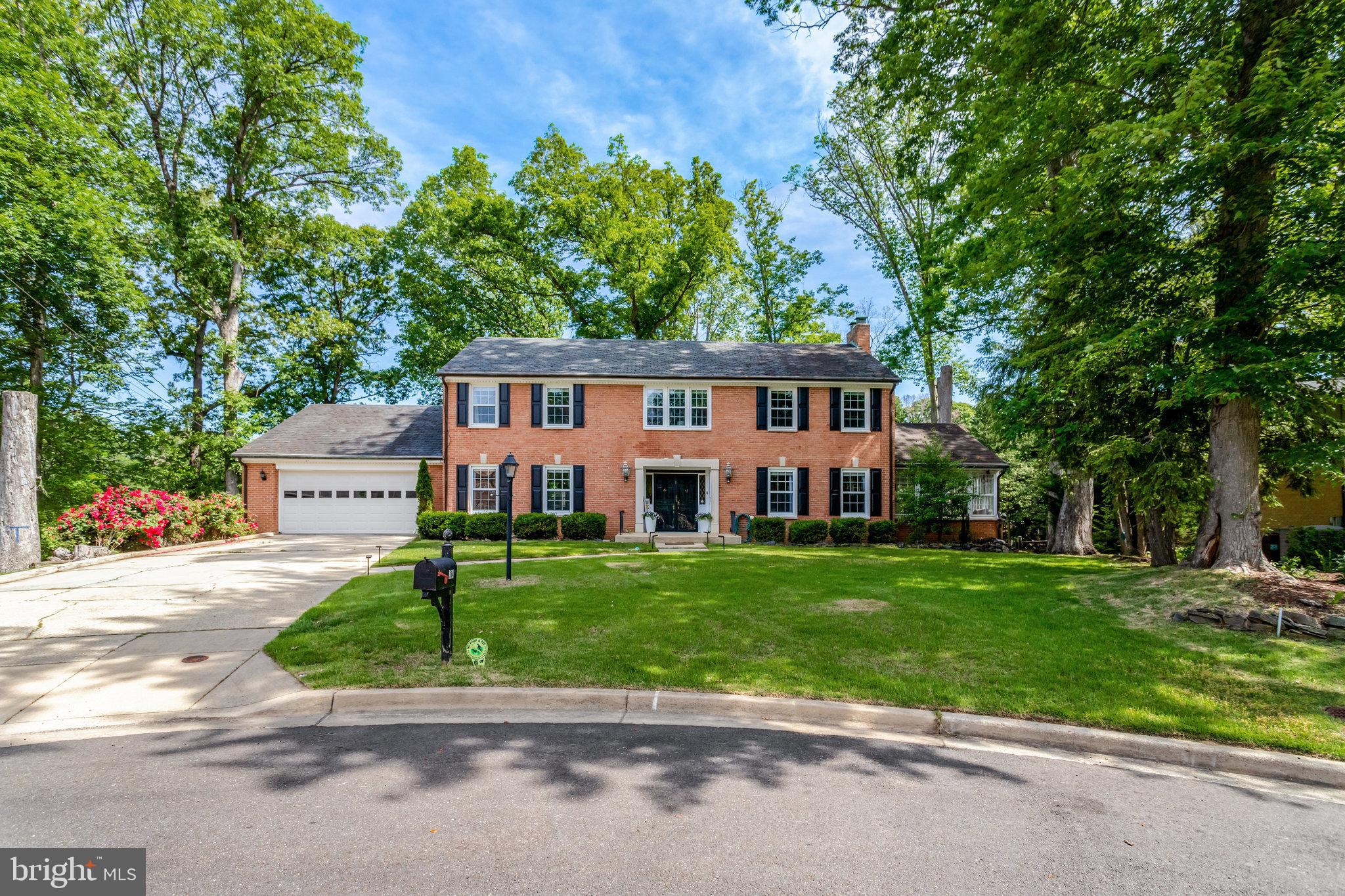 104 RIVER FOREST LANE