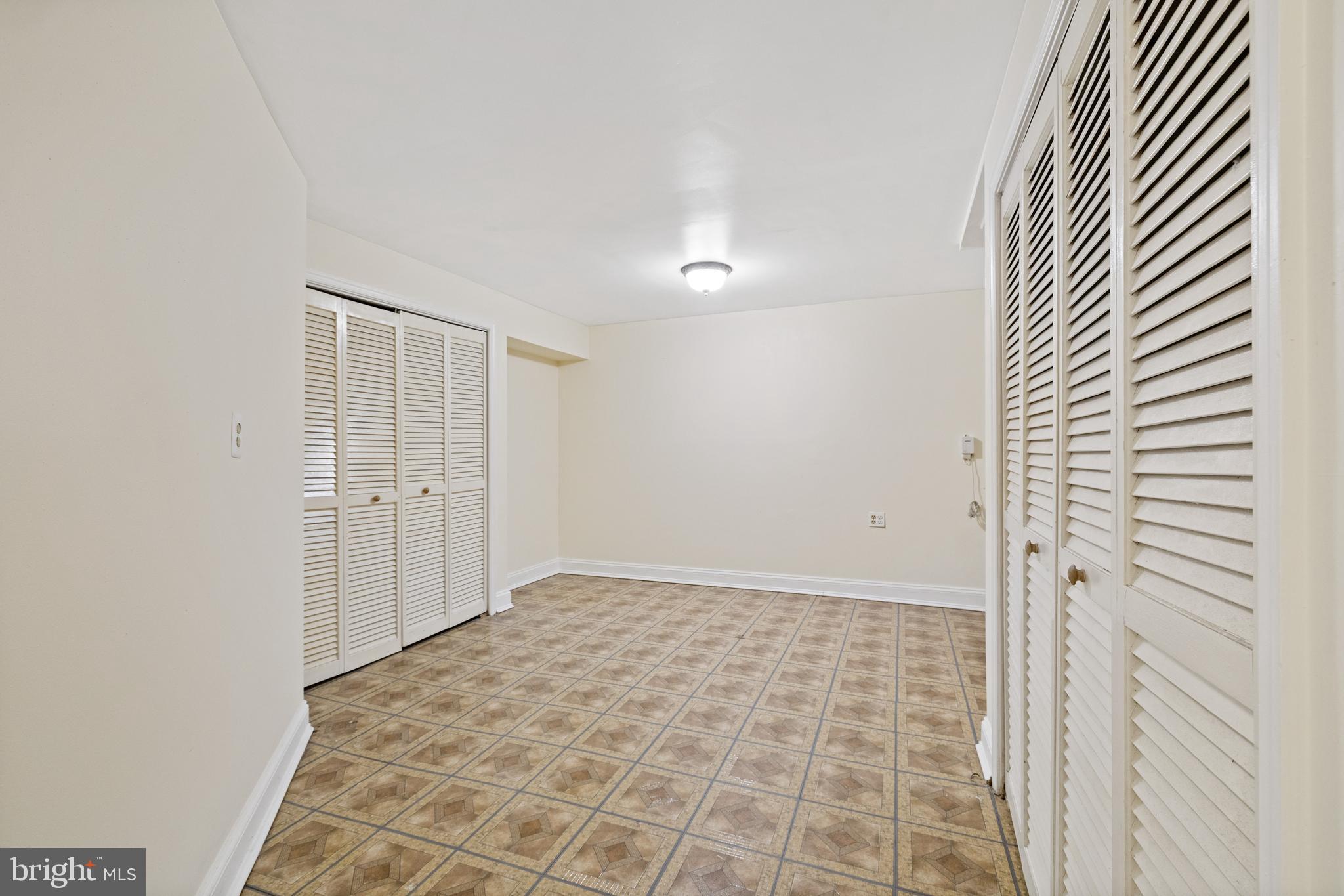 SALEMS GRANT - Residential