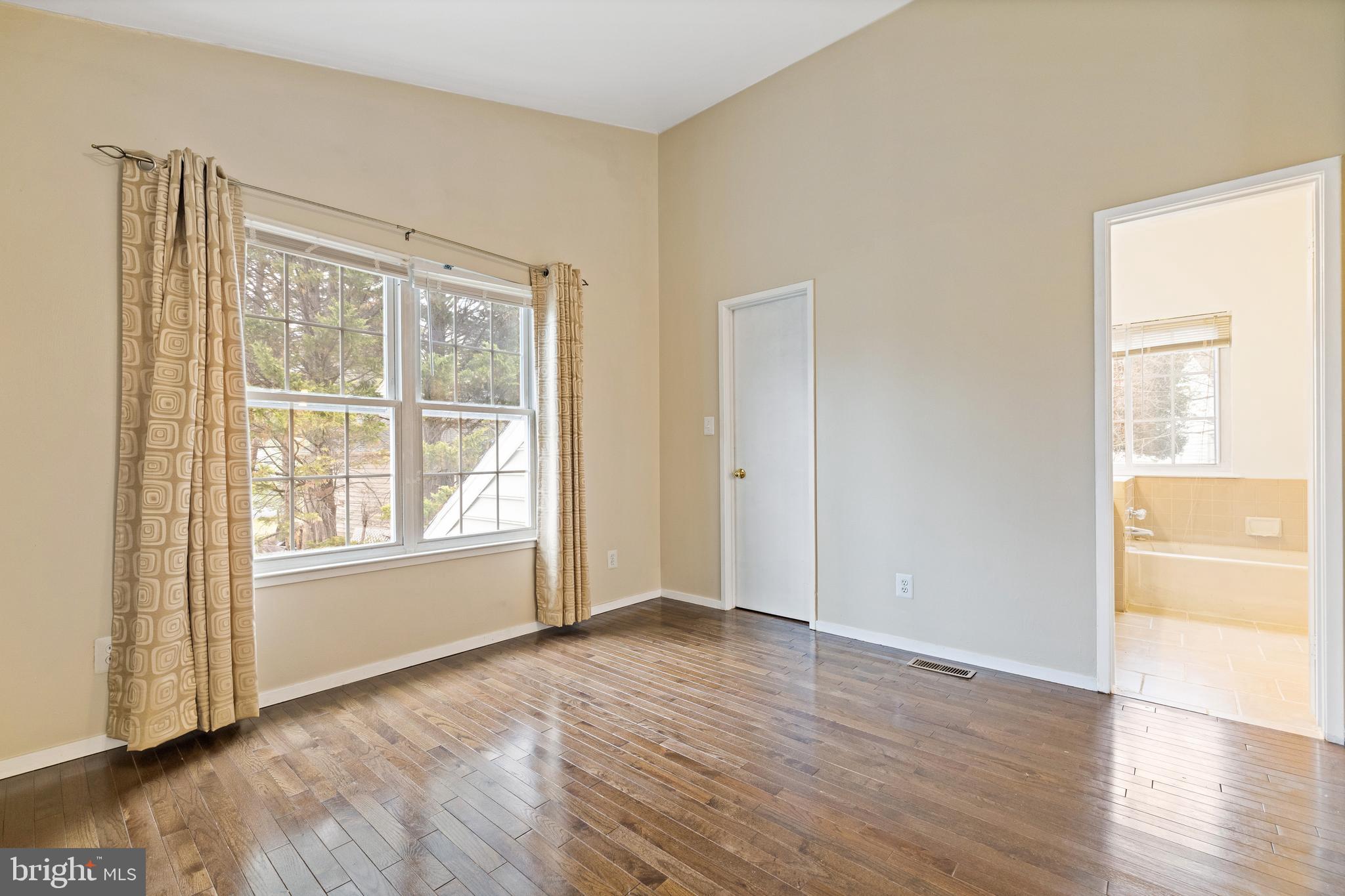 SALEMS GRANT - Residential