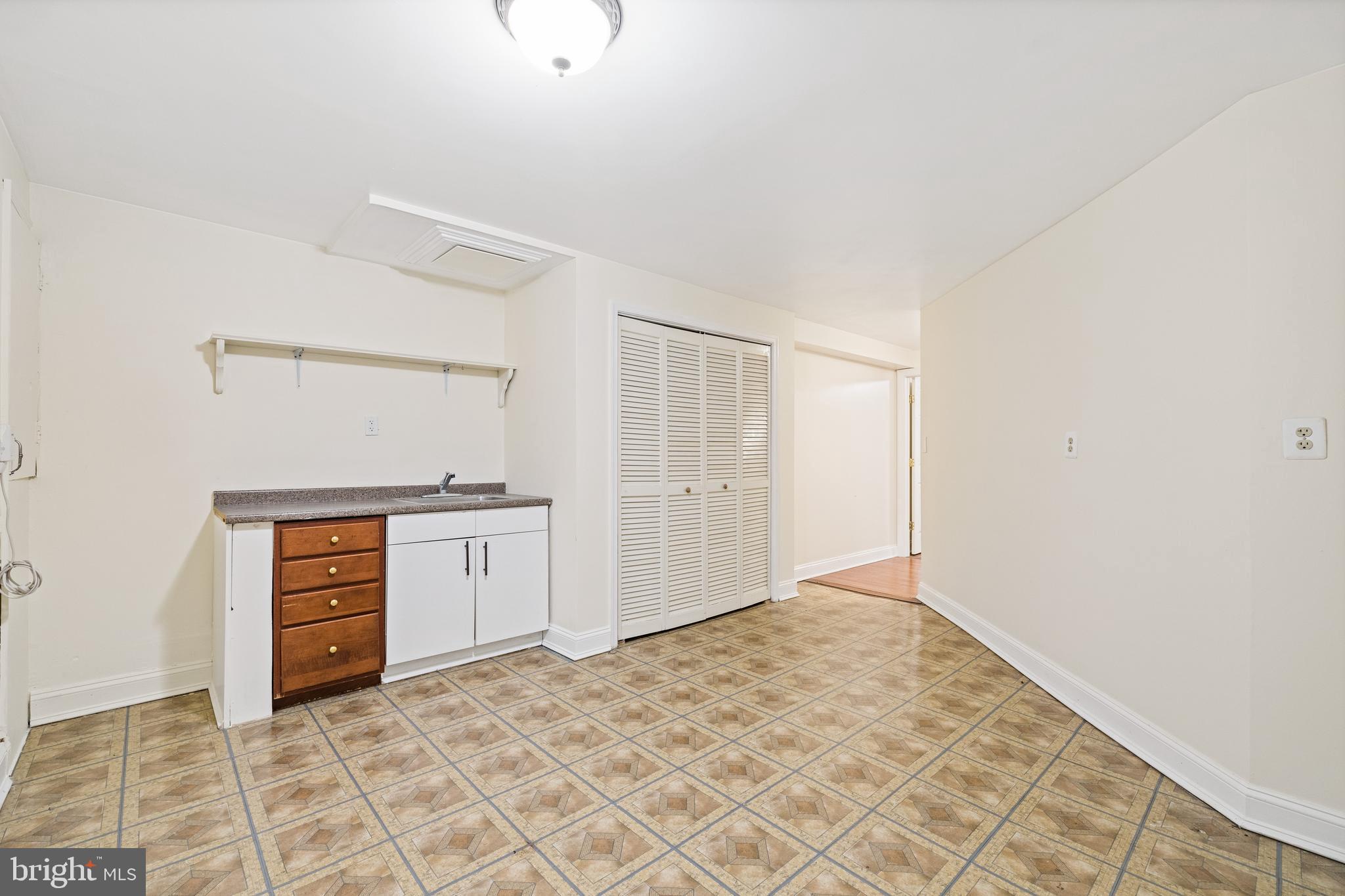 SALEMS GRANT - Residential