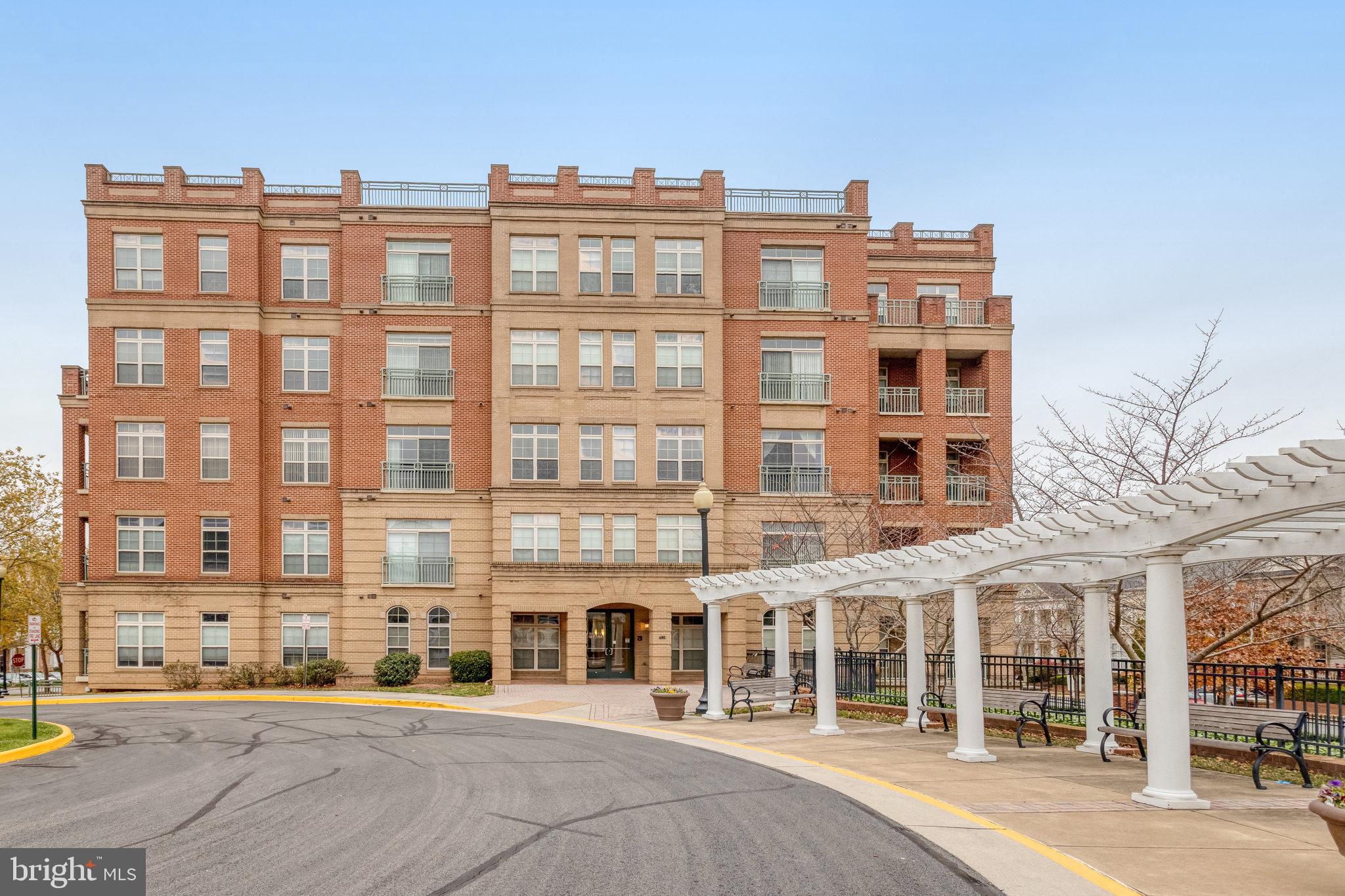 BEACON PARK I CONDOMINIU - Residential