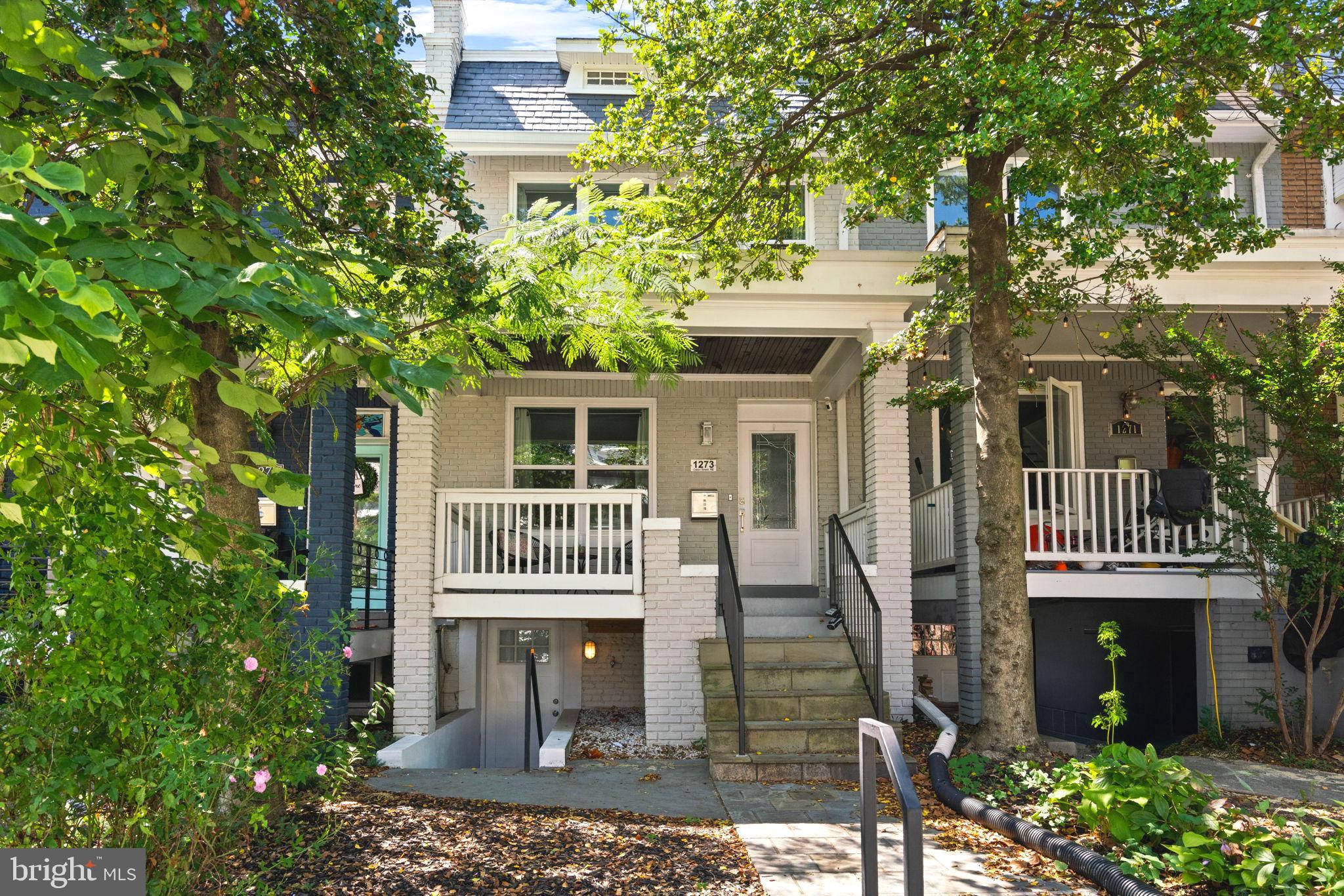 1273 OATES STREET NE