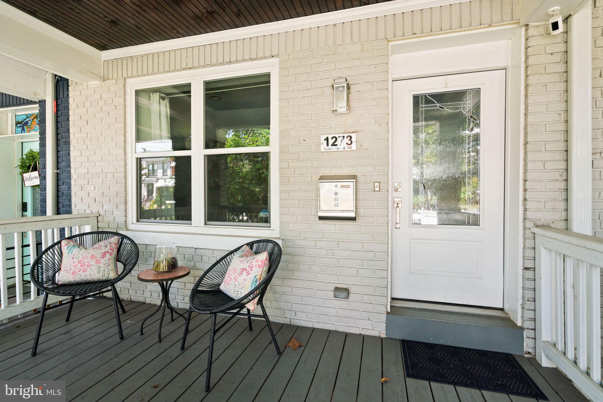 1273 OATES STREET NE