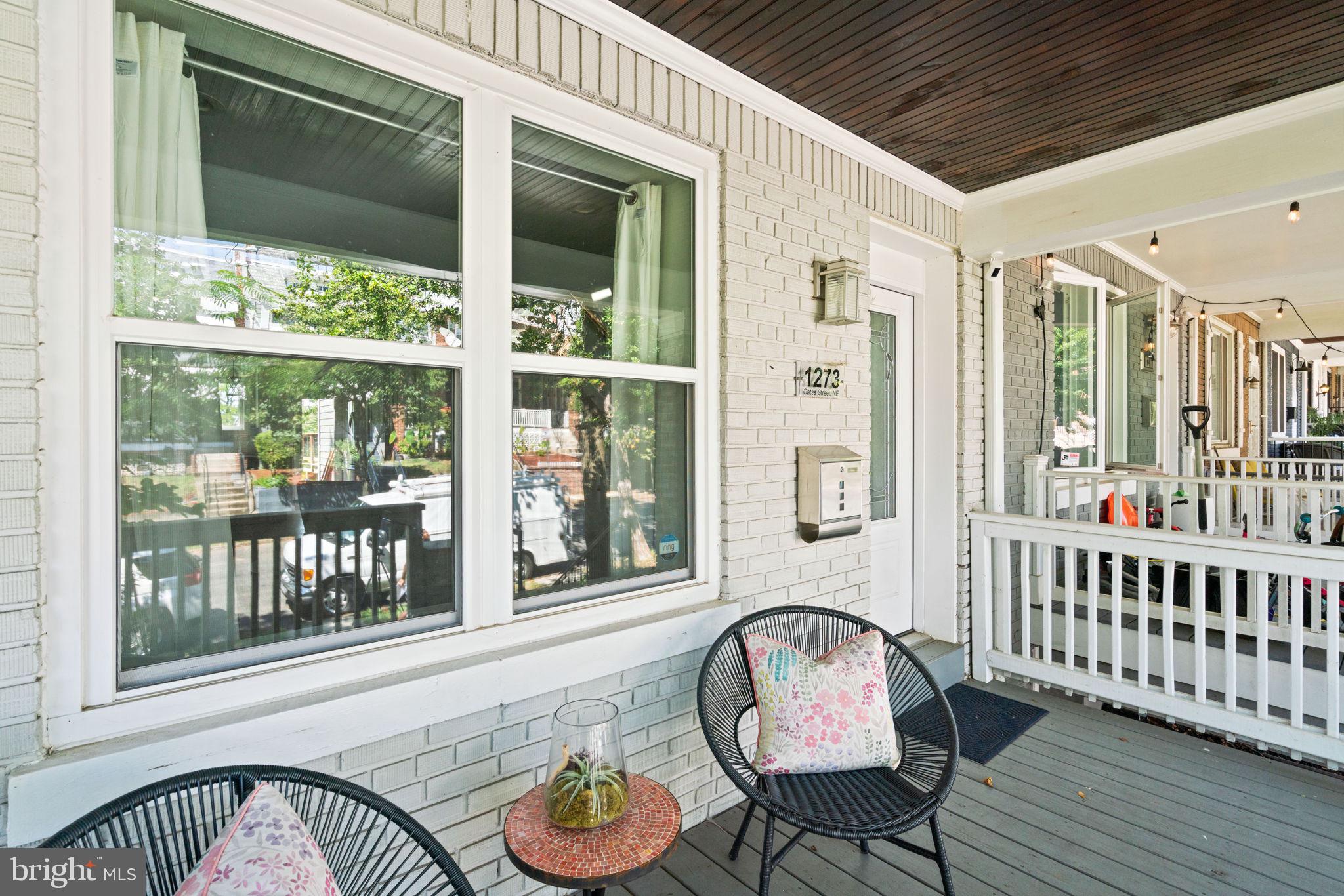 1273 OATES STREET NE