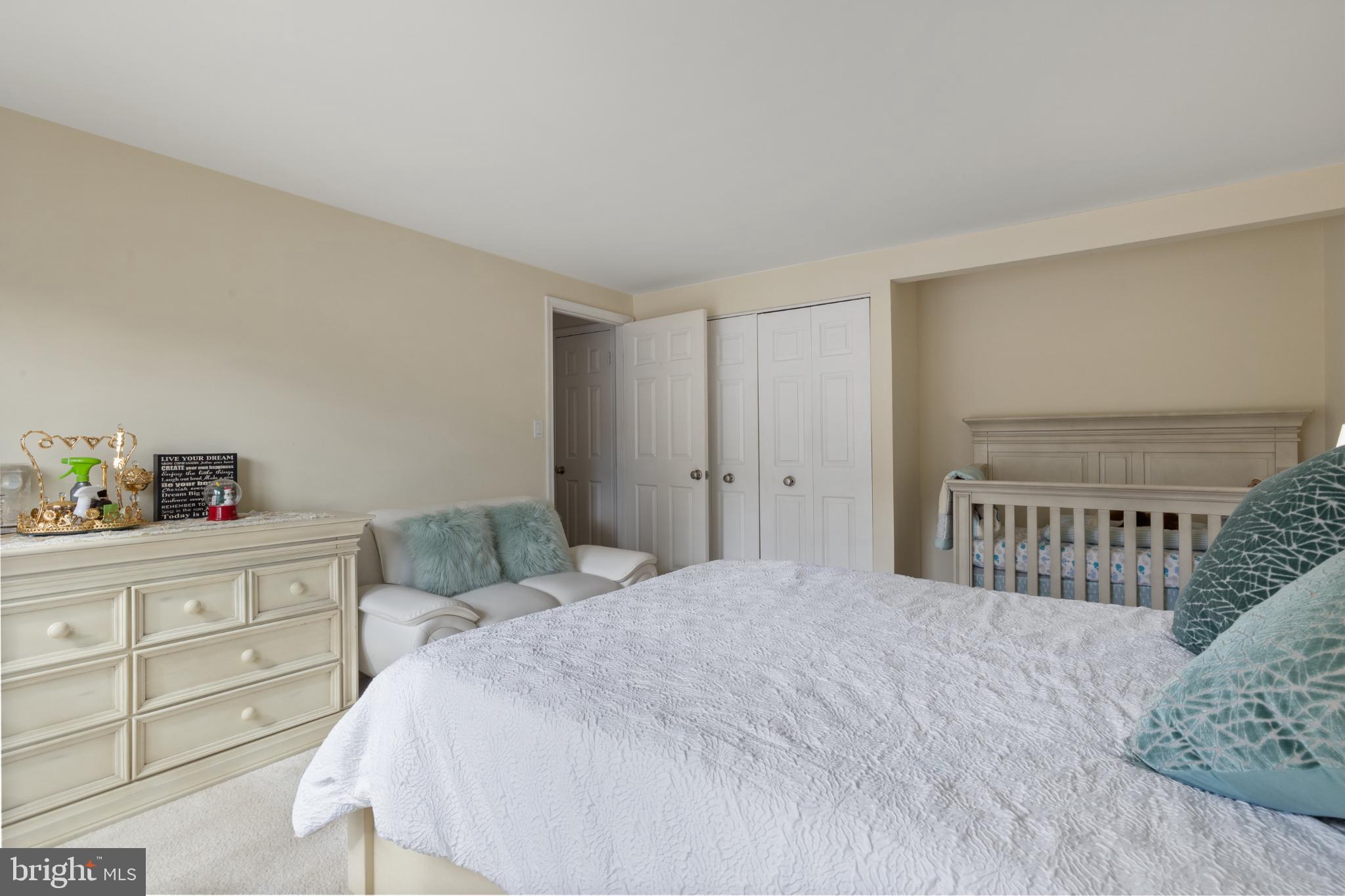 POTOMAC CHASE - Residential Lease