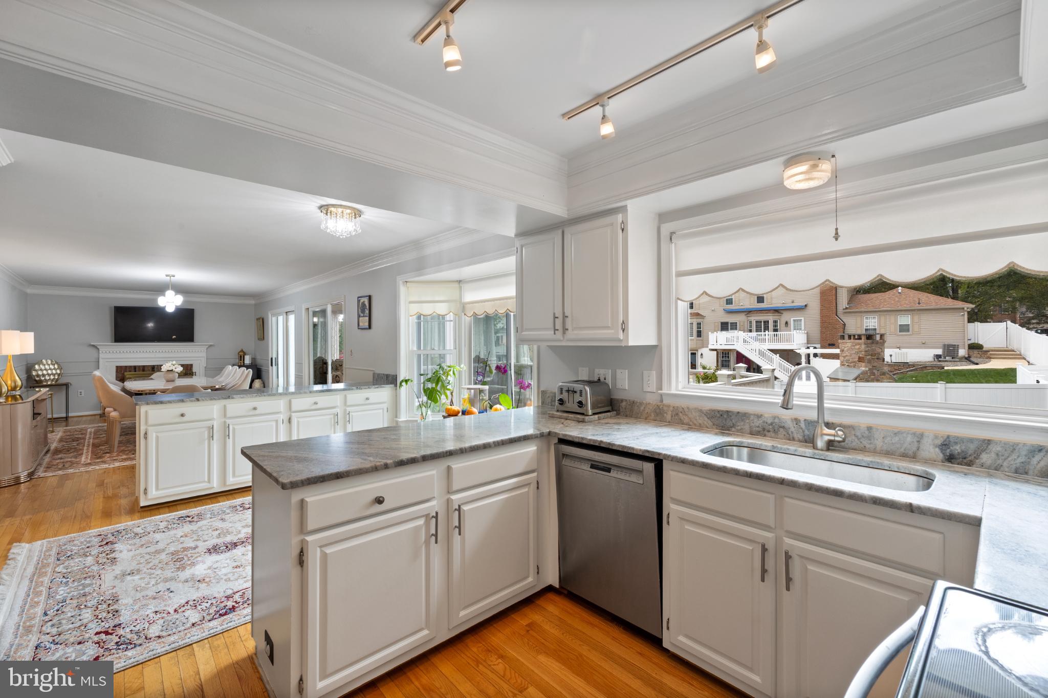 POTOMAC CHASE - Residential Lease