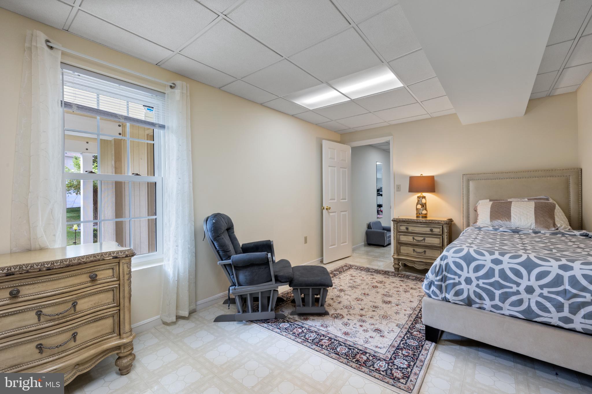 POTOMAC CHASE - Residential Lease