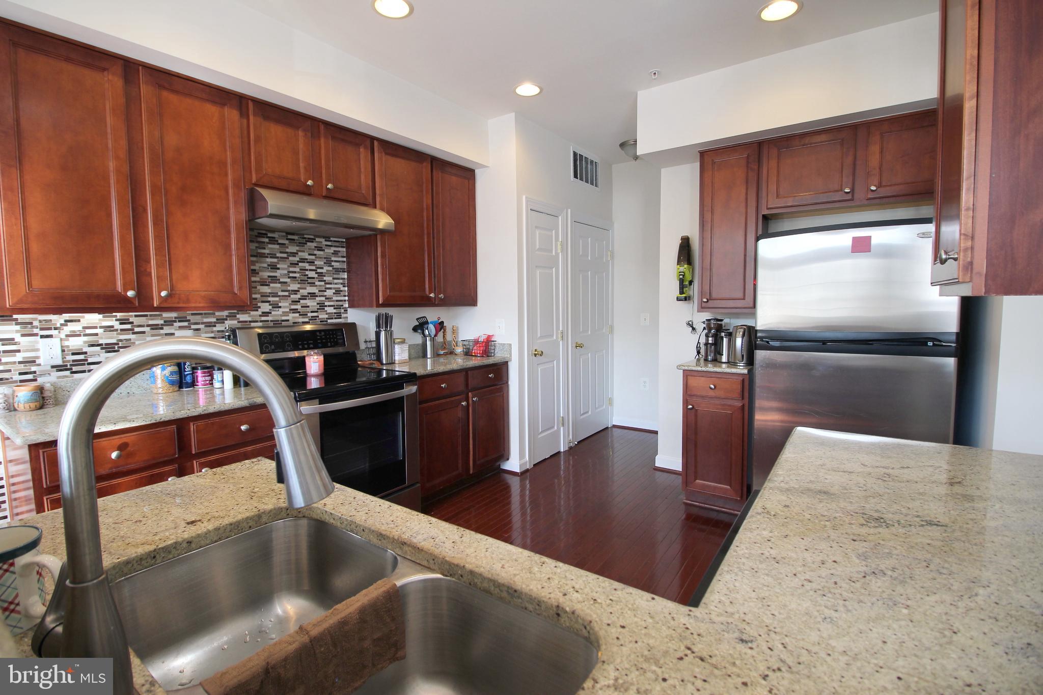 COPPERMINE CROSSING - Residential Lease